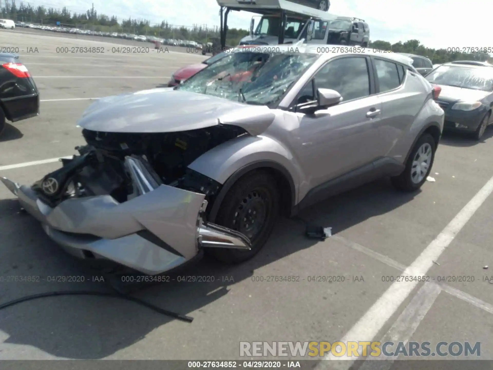 2 Photograph of a damaged car NMTKHMBX6KR095536 TOYOTA C-HR 2019