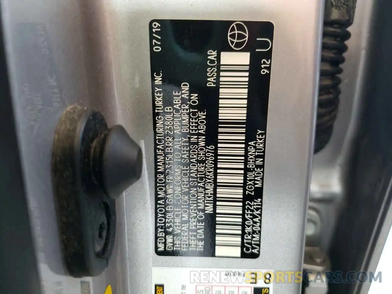 10 Фотография поврежденного автомобиля NMTKHMBX6KR096976 TOYOTA C-HR 2019