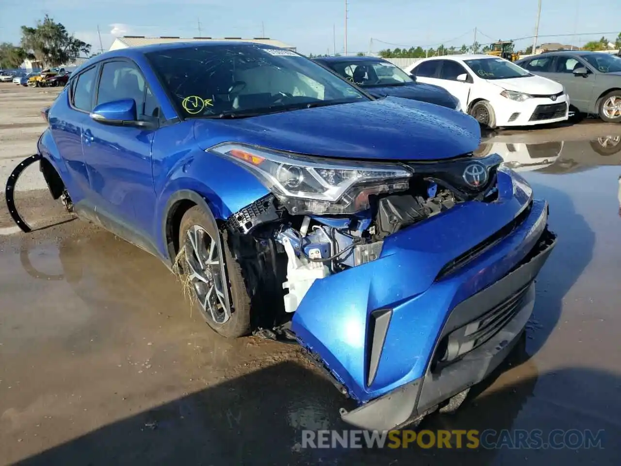 1 Photograph of a damaged car NMTKHMBX6KR100377 TOYOTA C-HR 2019