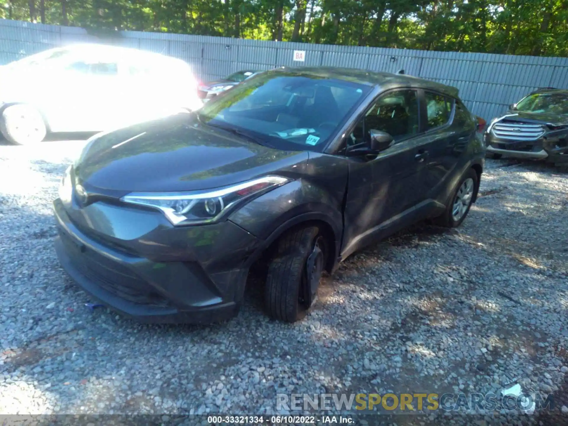 2 Photograph of a damaged car NMTKHMBX6KR100668 TOYOTA C-HR 2019