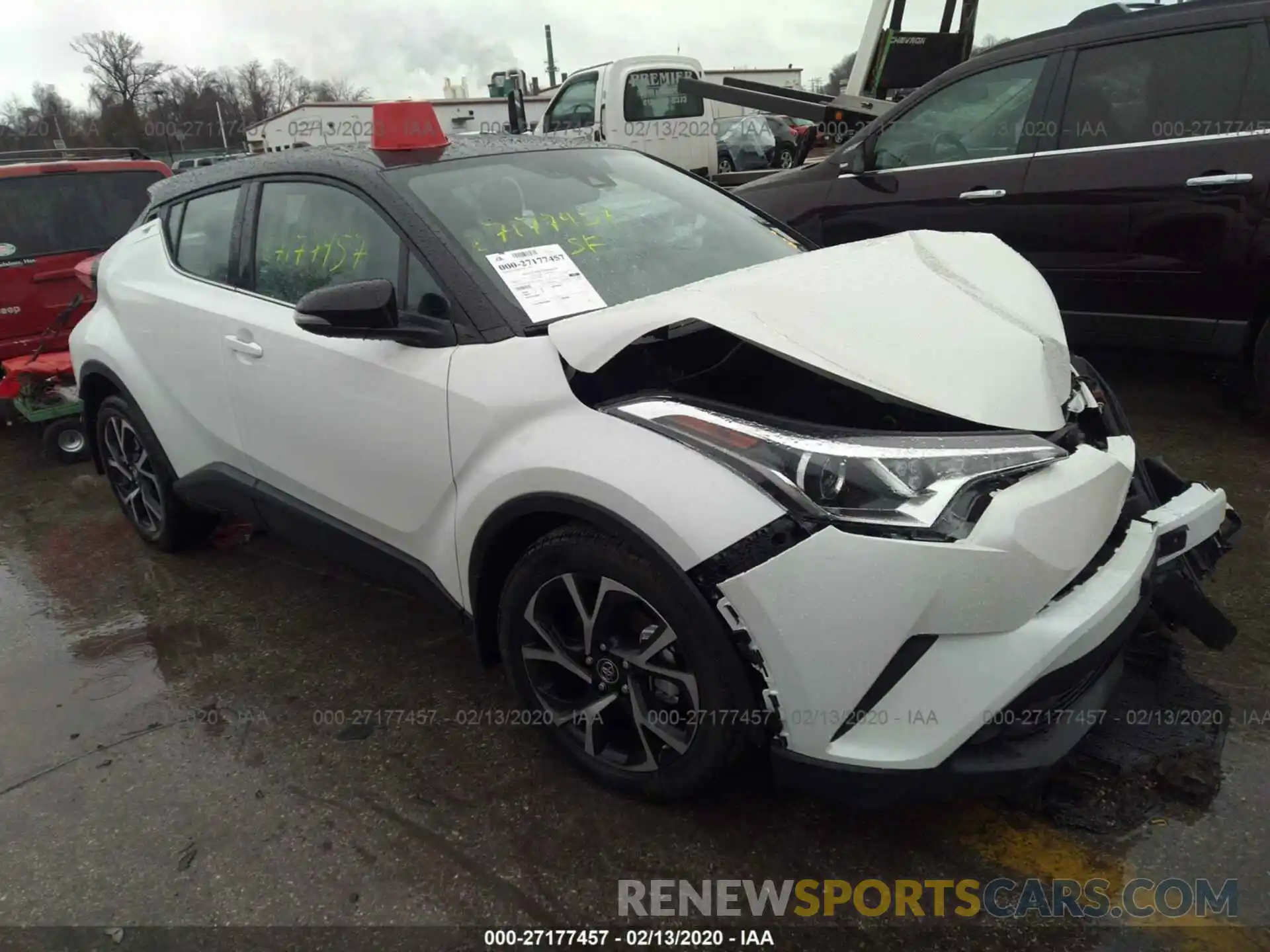 1 Photograph of a damaged car NMTKHMBX6KR100766 TOYOTA C-HR 2019