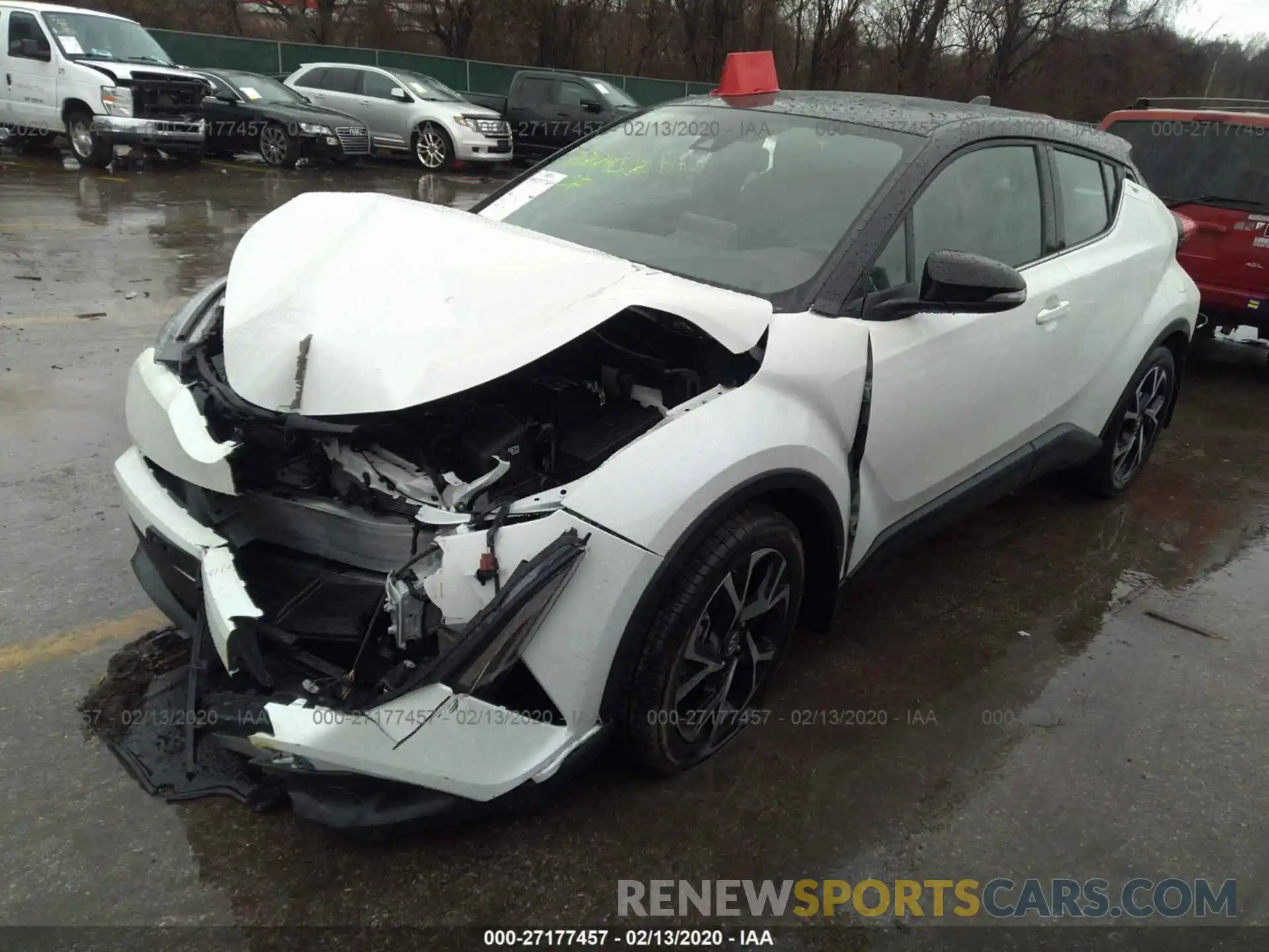 2 Photograph of a damaged car NMTKHMBX6KR100766 TOYOTA C-HR 2019