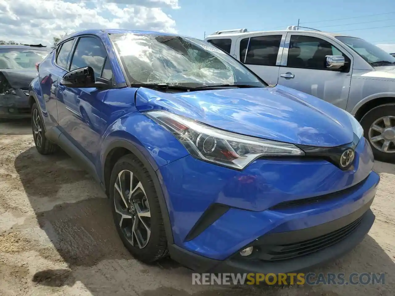 1 Фотография поврежденного автомобиля NMTKHMBX6KR100802 TOYOTA C-HR 2019