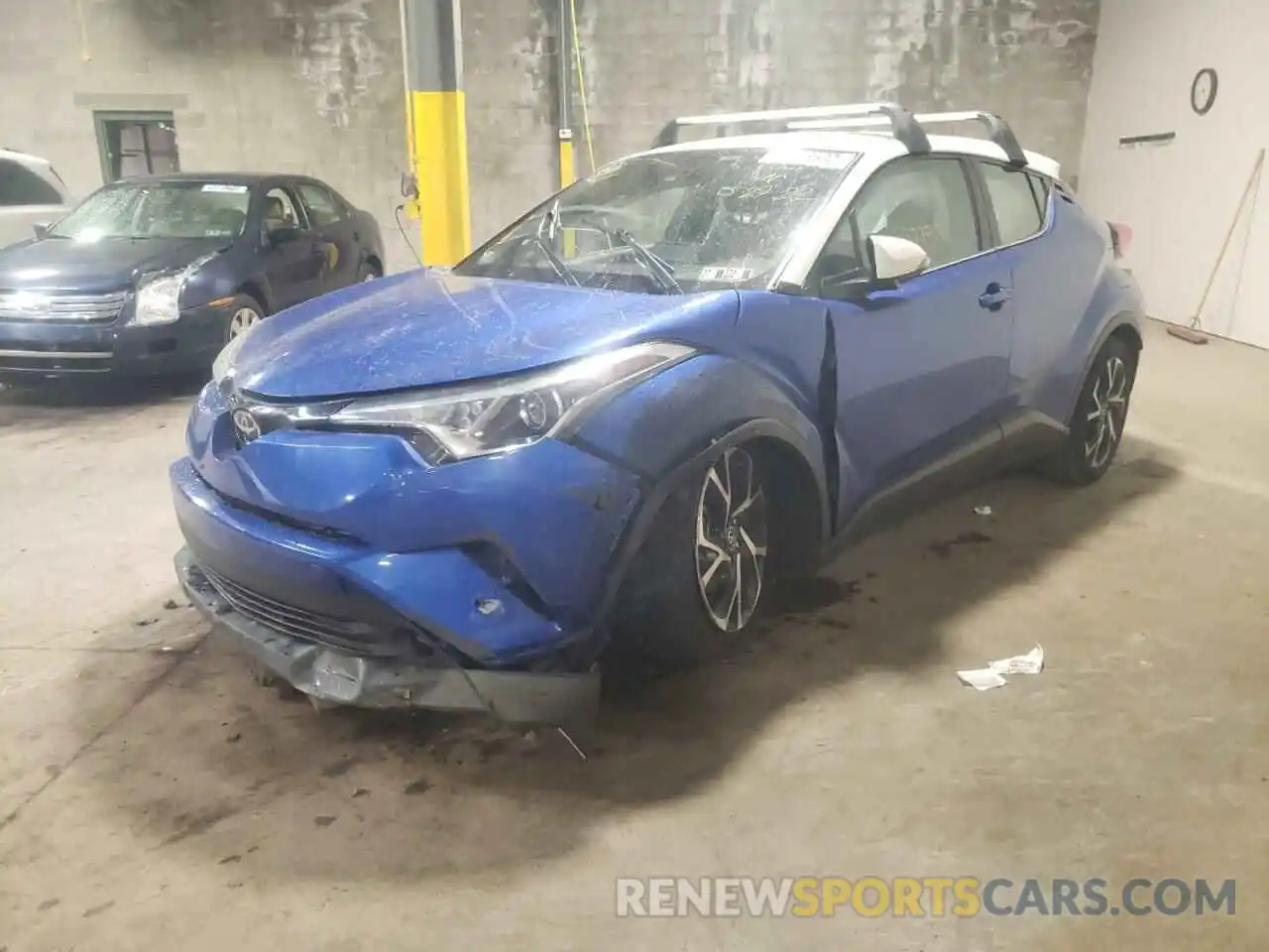 2 Фотография поврежденного автомобиля NMTKHMBX7KR069897 TOYOTA C-HR 2019