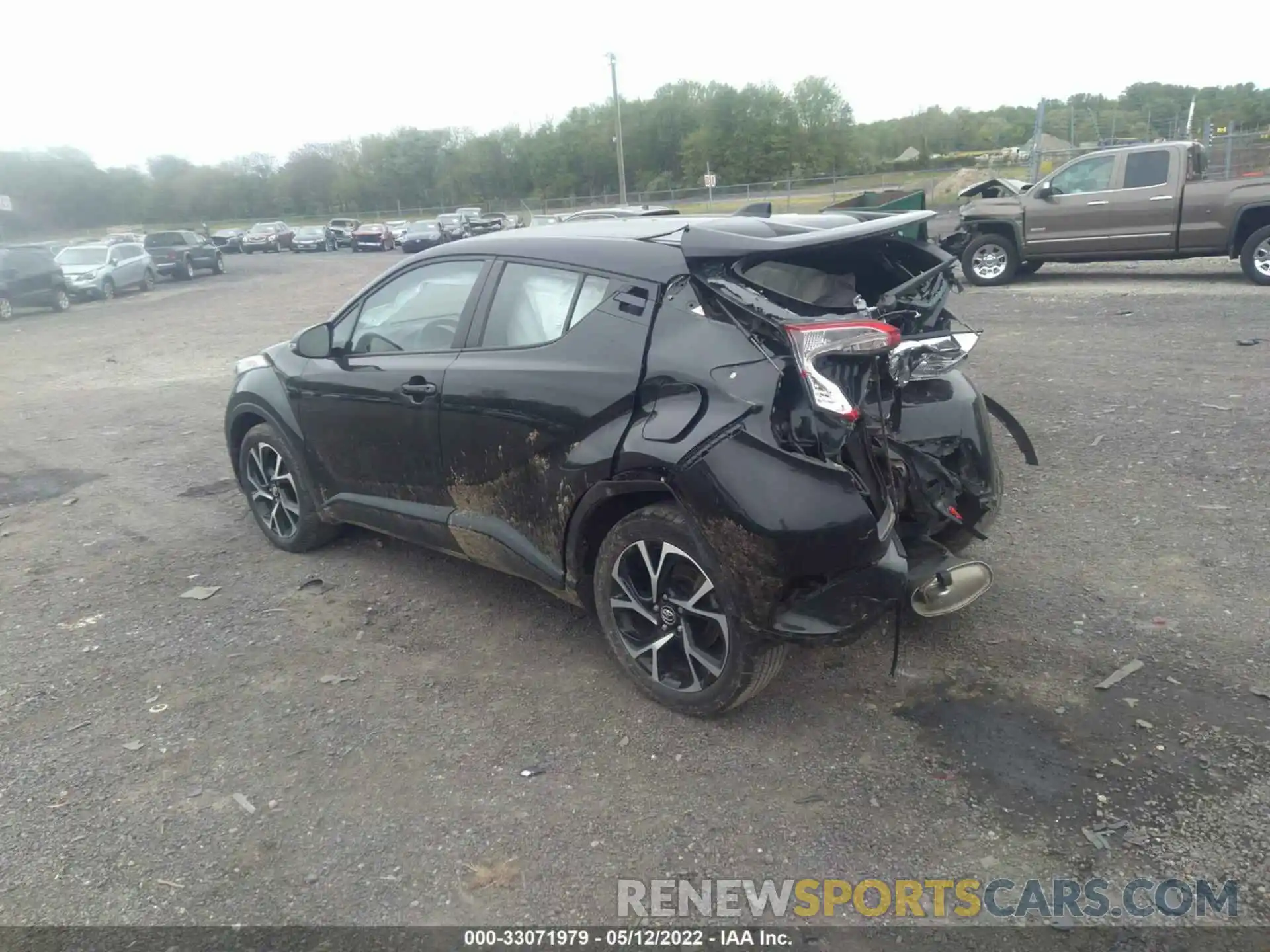 3 Photograph of a damaged car NMTKHMBX7KR073187 TOYOTA C-HR 2019