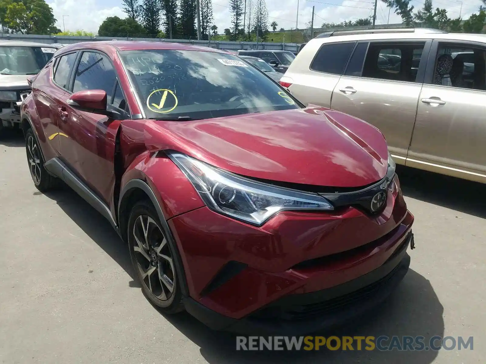 1 Photograph of a damaged car NMTKHMBX7KR076185 TOYOTA C-HR 2019