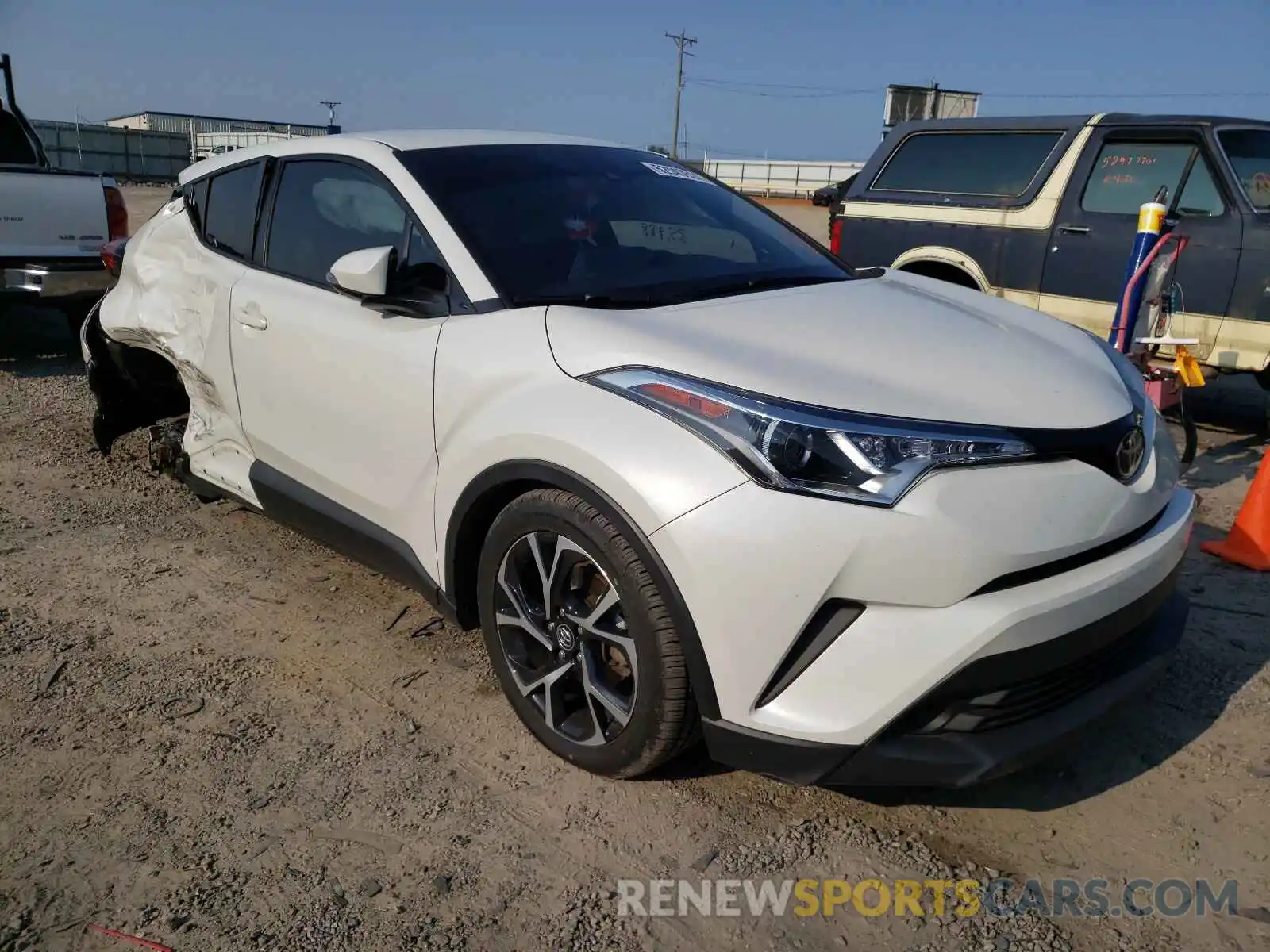 1 Photograph of a damaged car NMTKHMBX7KR077918 TOYOTA C-HR 2019