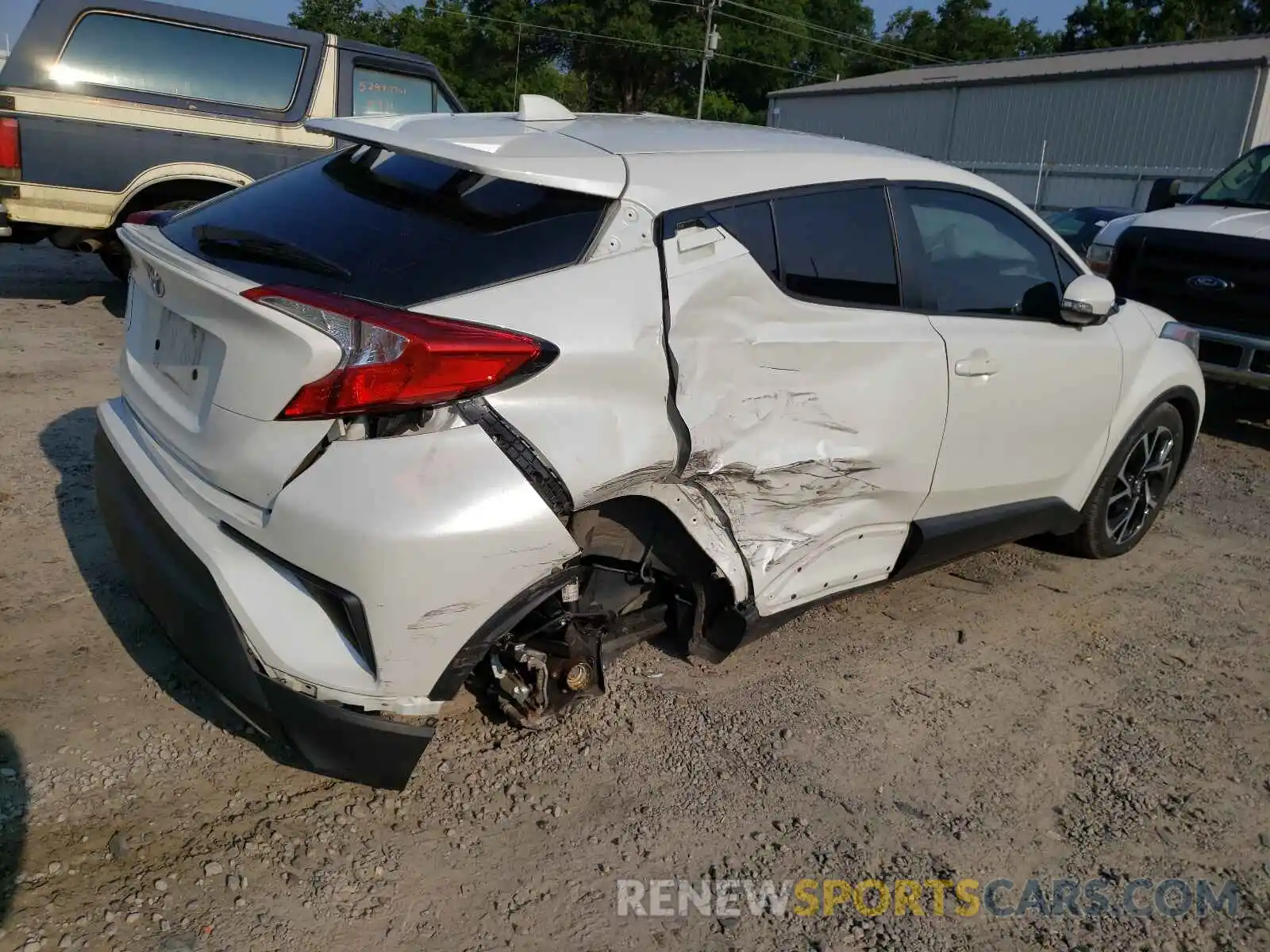 4 Photograph of a damaged car NMTKHMBX7KR077918 TOYOTA C-HR 2019