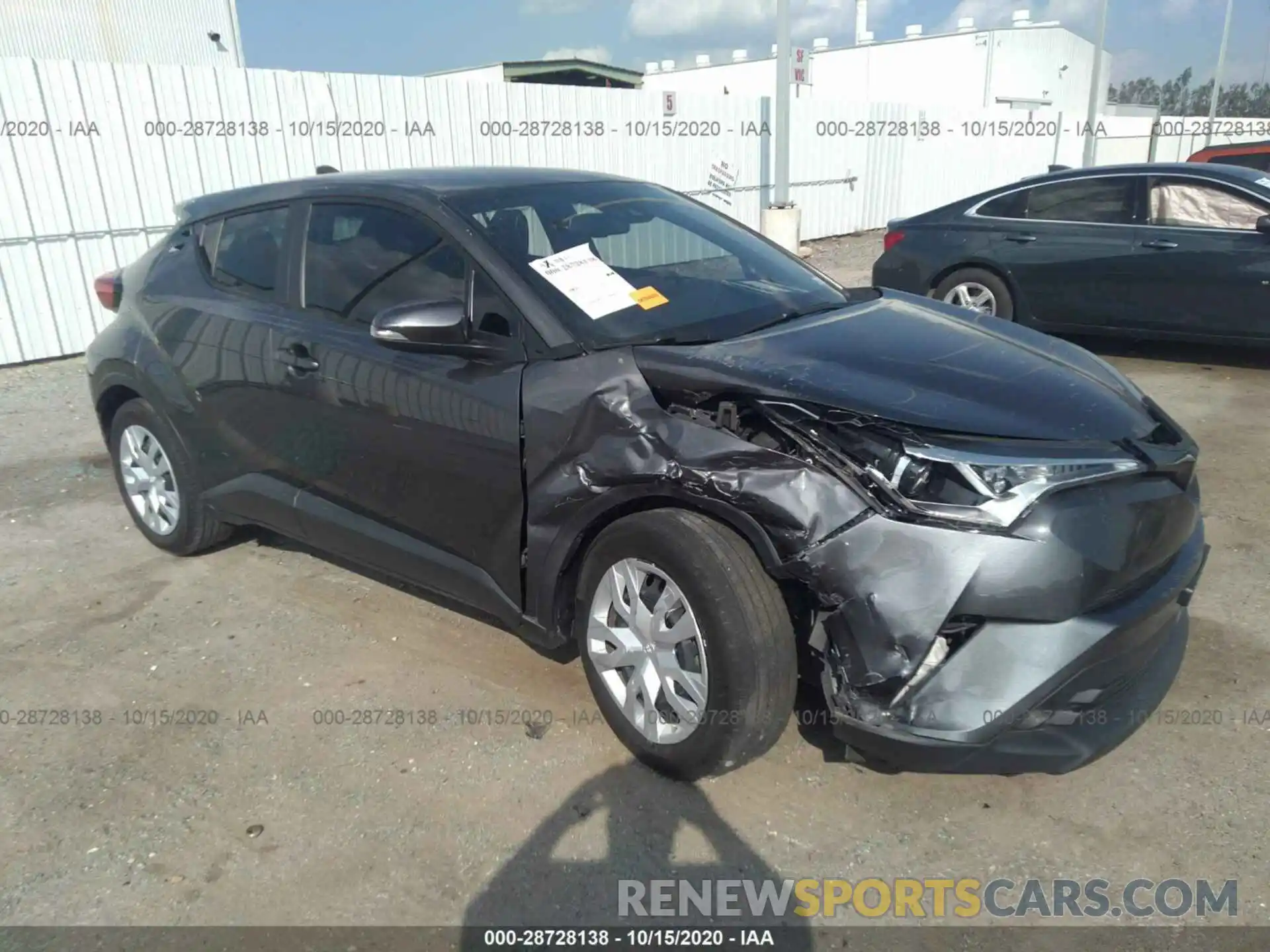 1 Фотография поврежденного автомобиля NMTKHMBX7KR078650 TOYOTA C-HR 2019