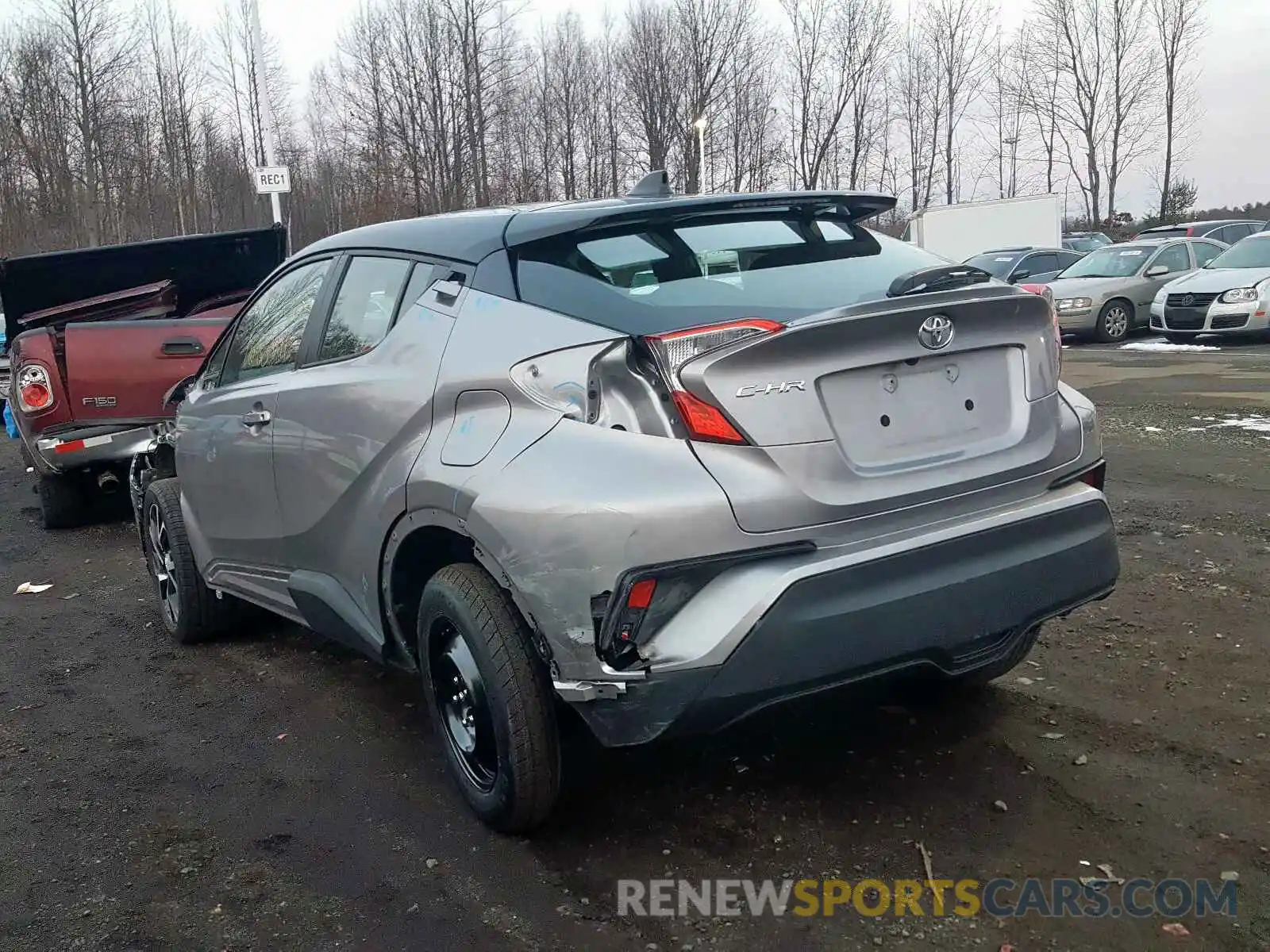 3 Photograph of a damaged car NMTKHMBX7KR081242 TOYOTA C-HR 2019