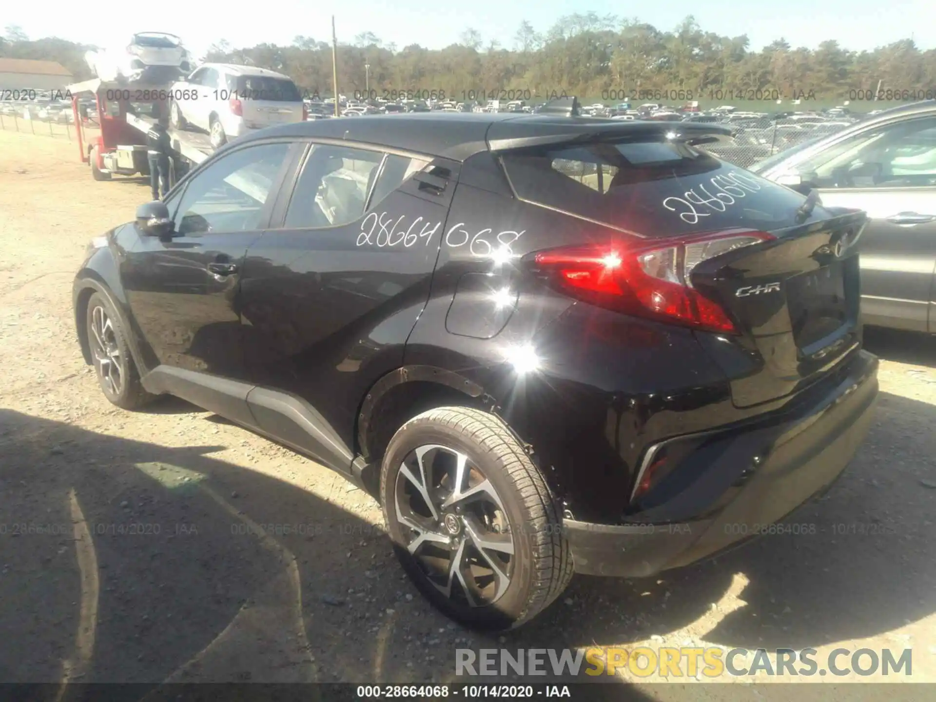 3 Photograph of a damaged car NMTKHMBX7KR082908 TOYOTA C-HR 2019