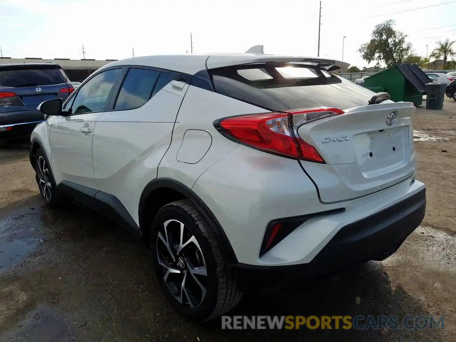 3 Photograph of a damaged car NMTKHMBX7KR083847 TOYOTA C-HR 2019