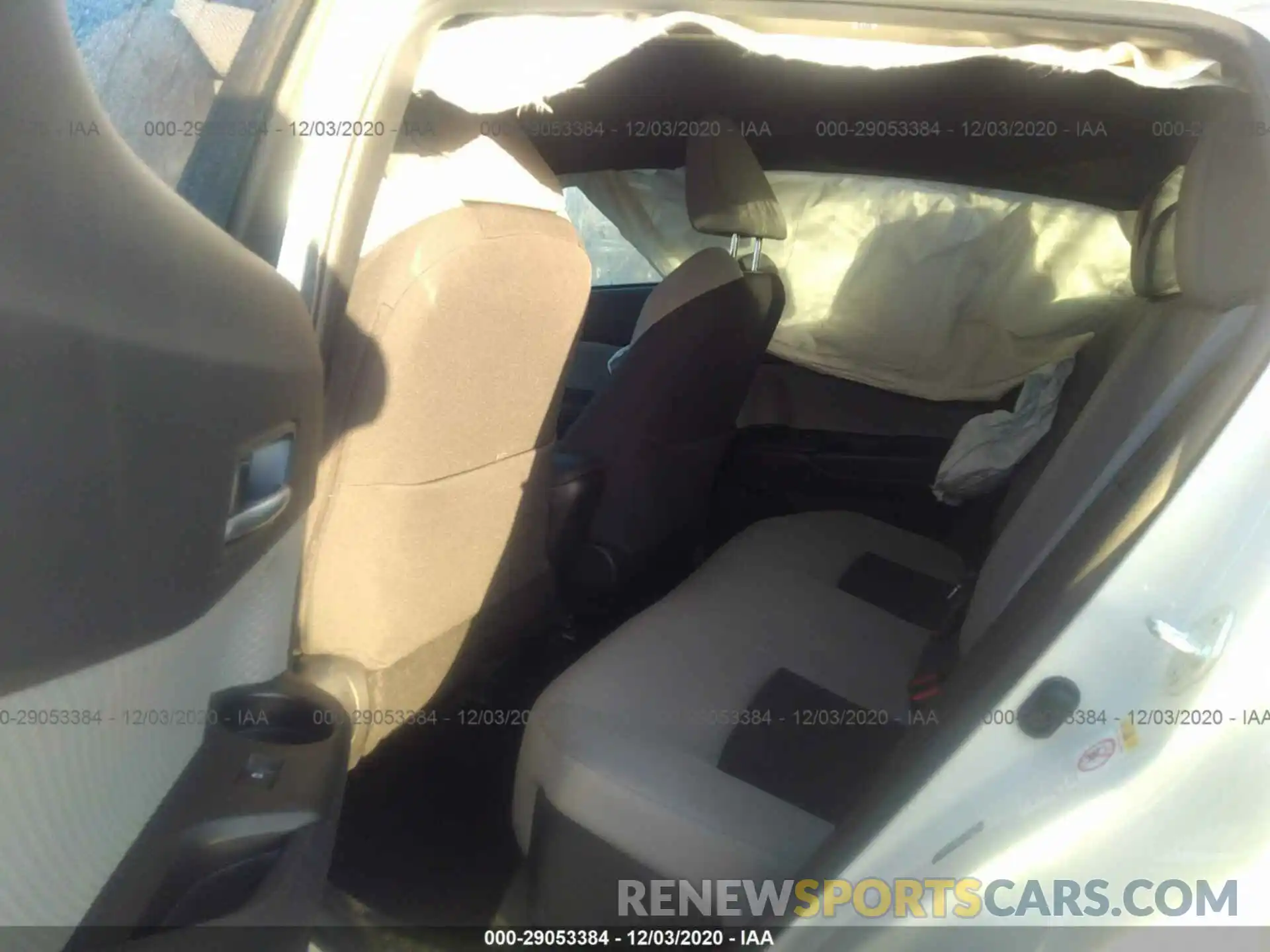 8 Photograph of a damaged car NMTKHMBX7KR083850 TOYOTA C-HR 2019