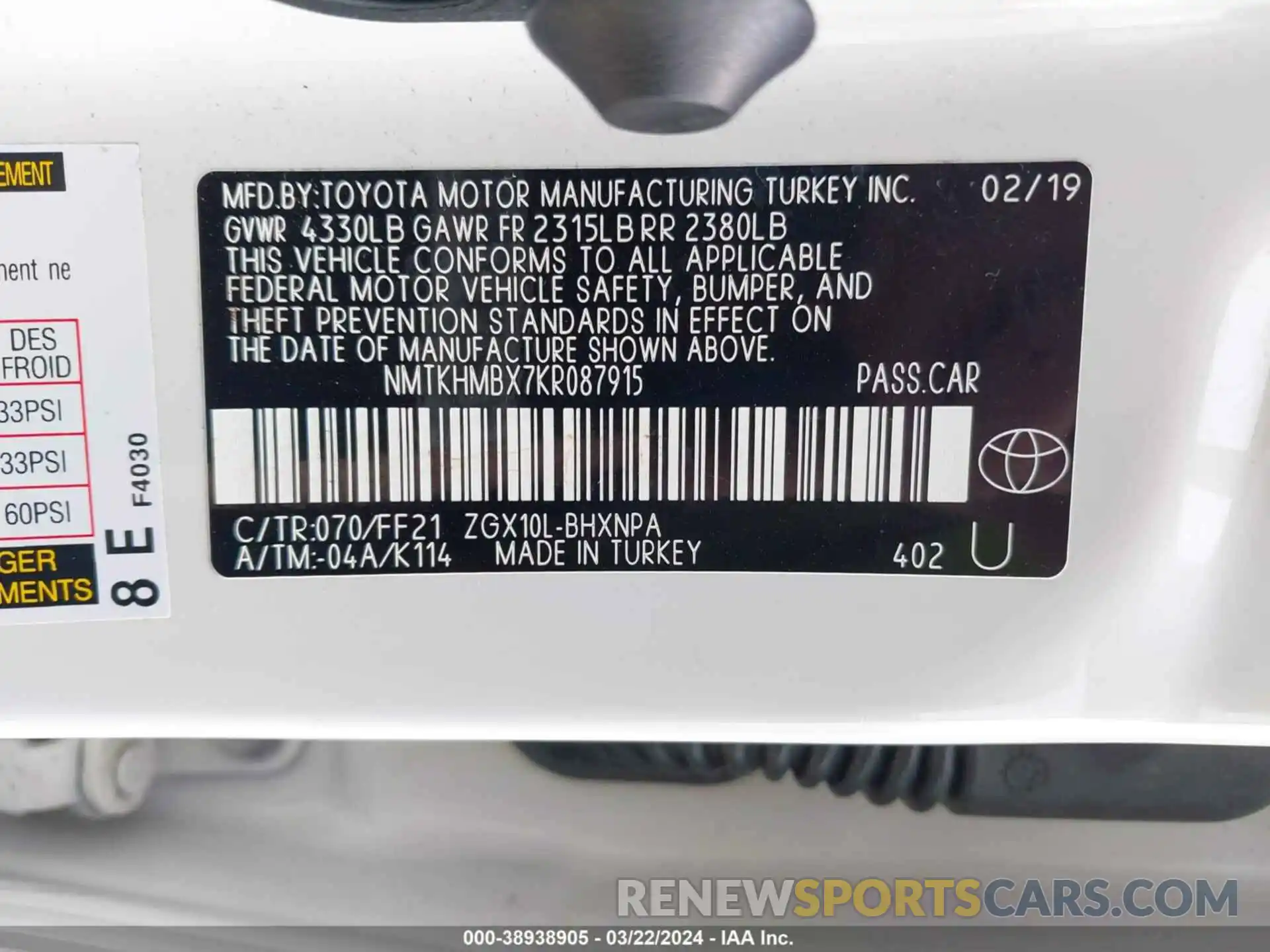 9 Фотография поврежденного автомобиля NMTKHMBX7KR087915 TOYOTA C-HR 2019