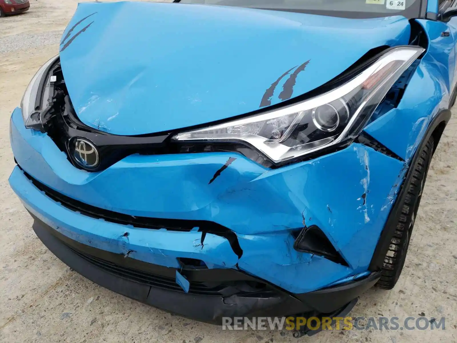 9 Фотография поврежденного автомобиля NMTKHMBX7KR088417 TOYOTA C-HR 2019