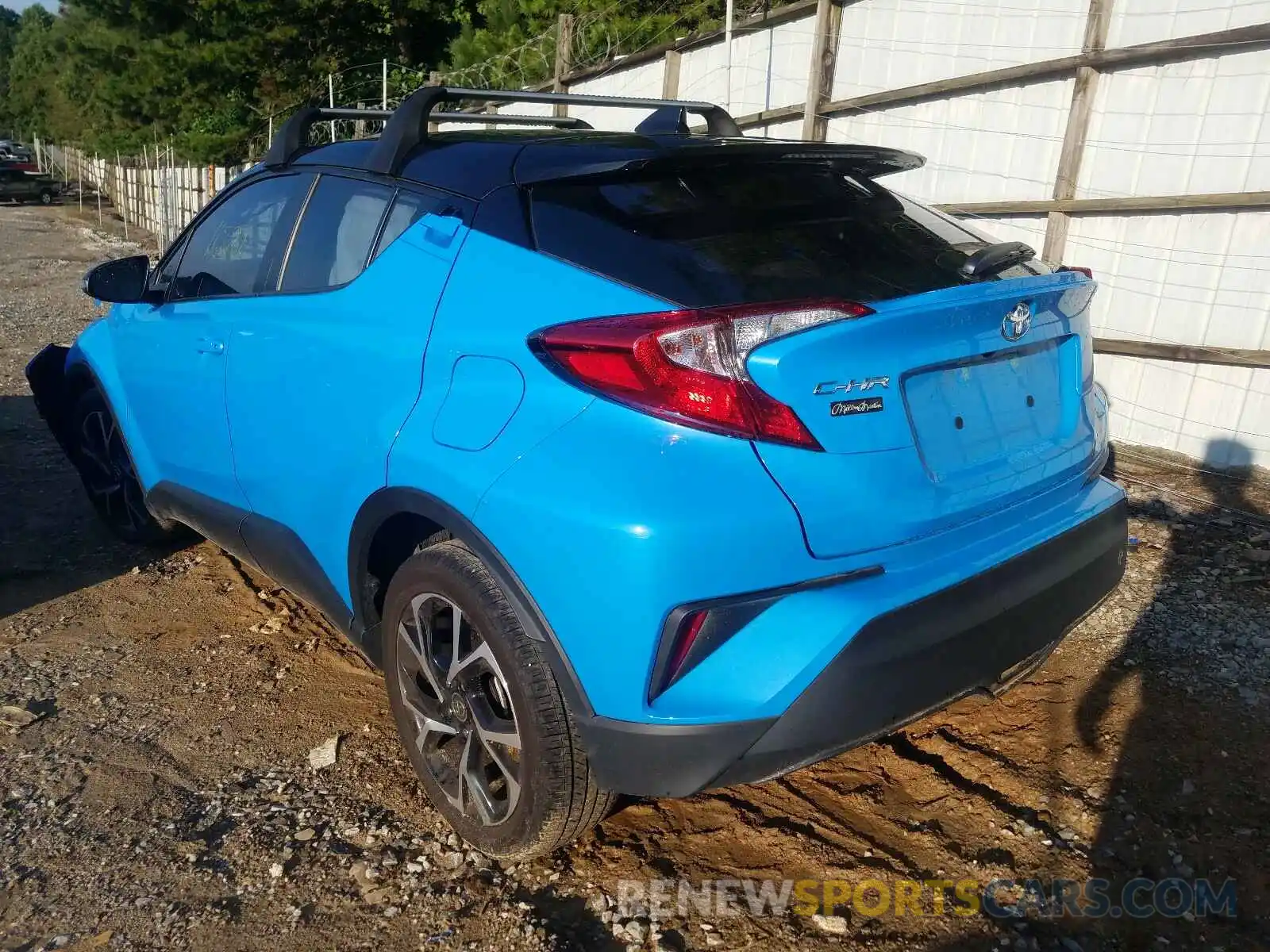 3 Photograph of a damaged car NMTKHMBX7KR091768 TOYOTA C-HR 2019