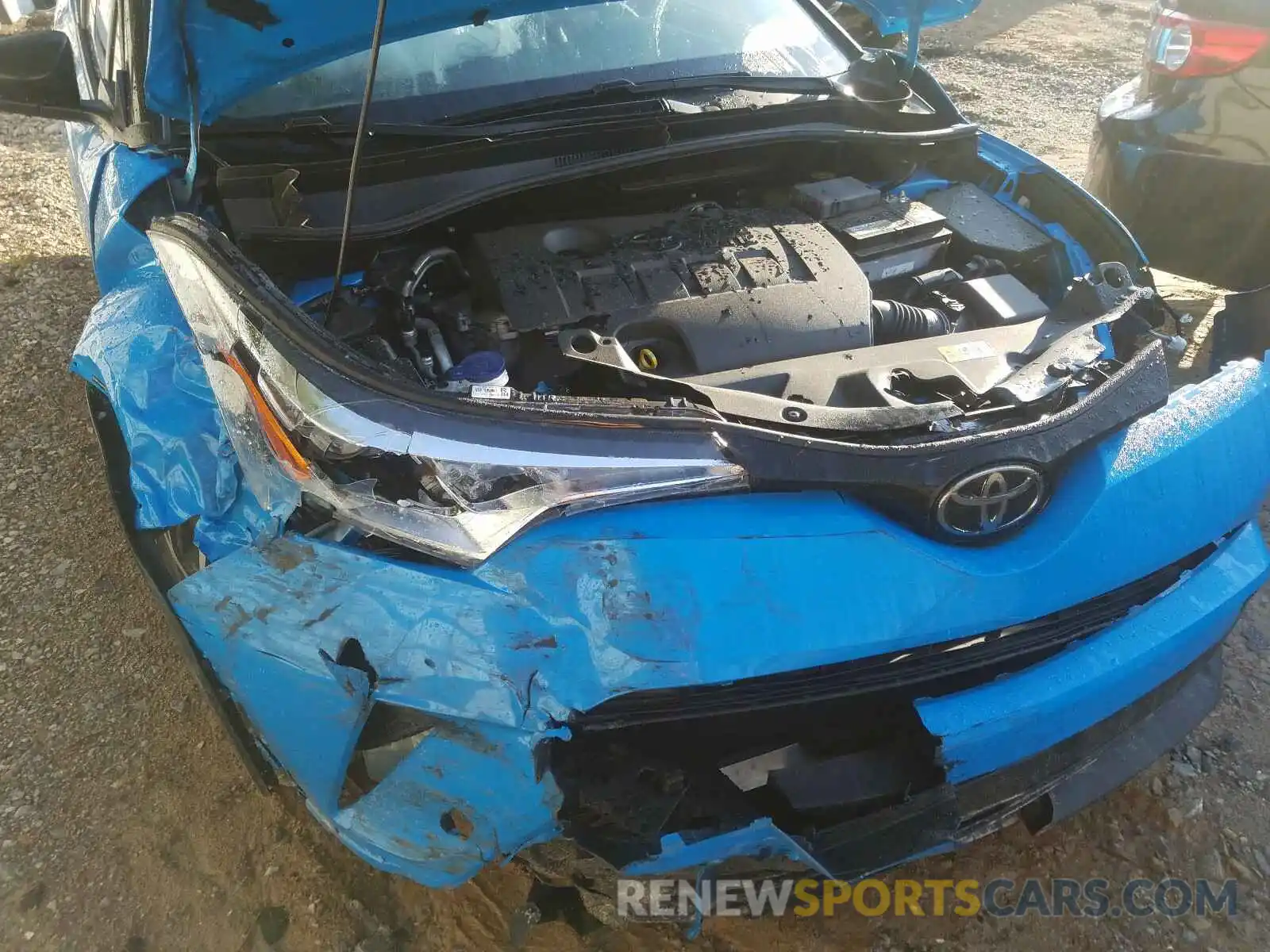 9 Photograph of a damaged car NMTKHMBX7KR091768 TOYOTA C-HR 2019