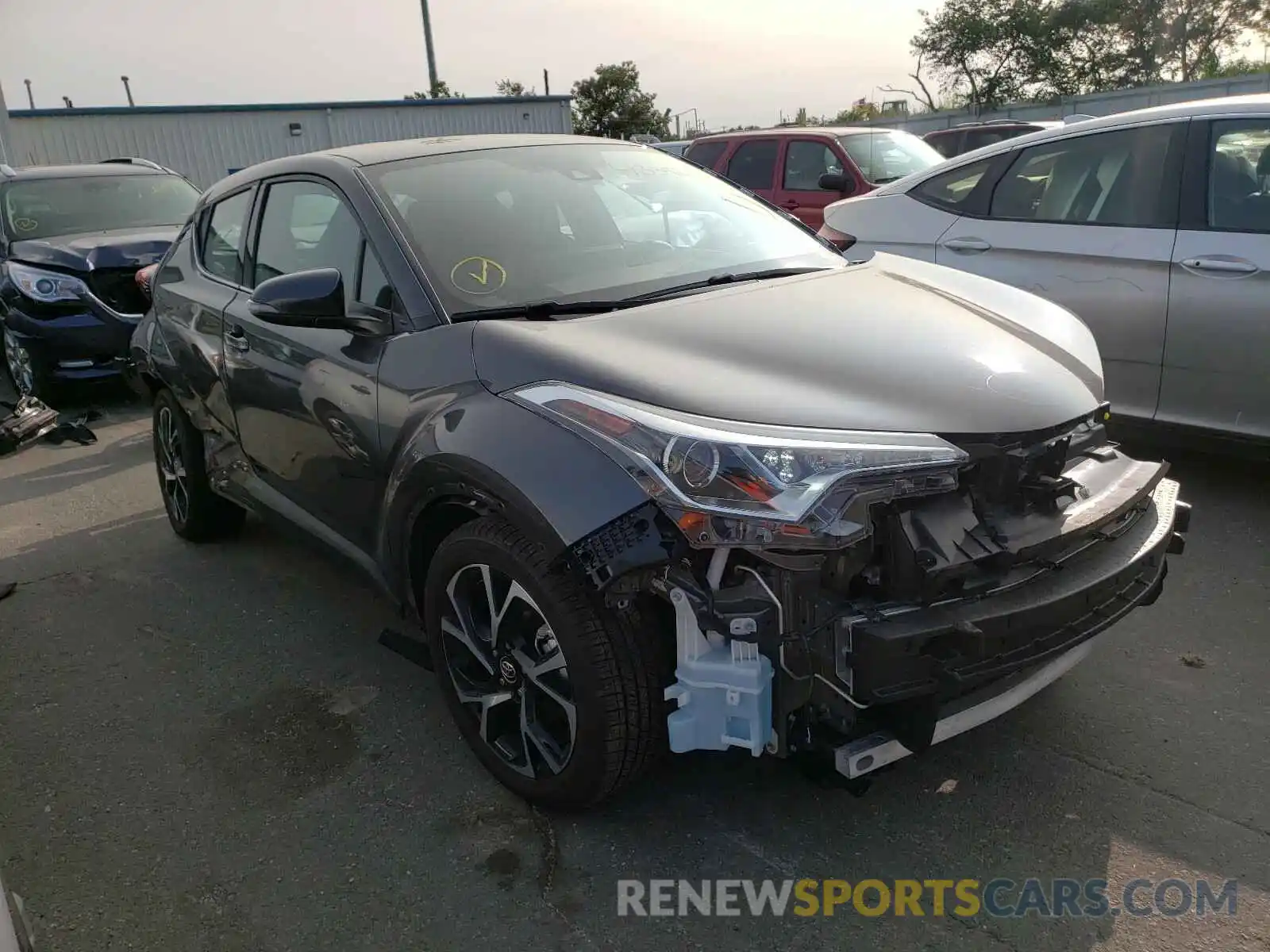 1 Photograph of a damaged car NMTKHMBX7KR092743 TOYOTA C-HR 2019