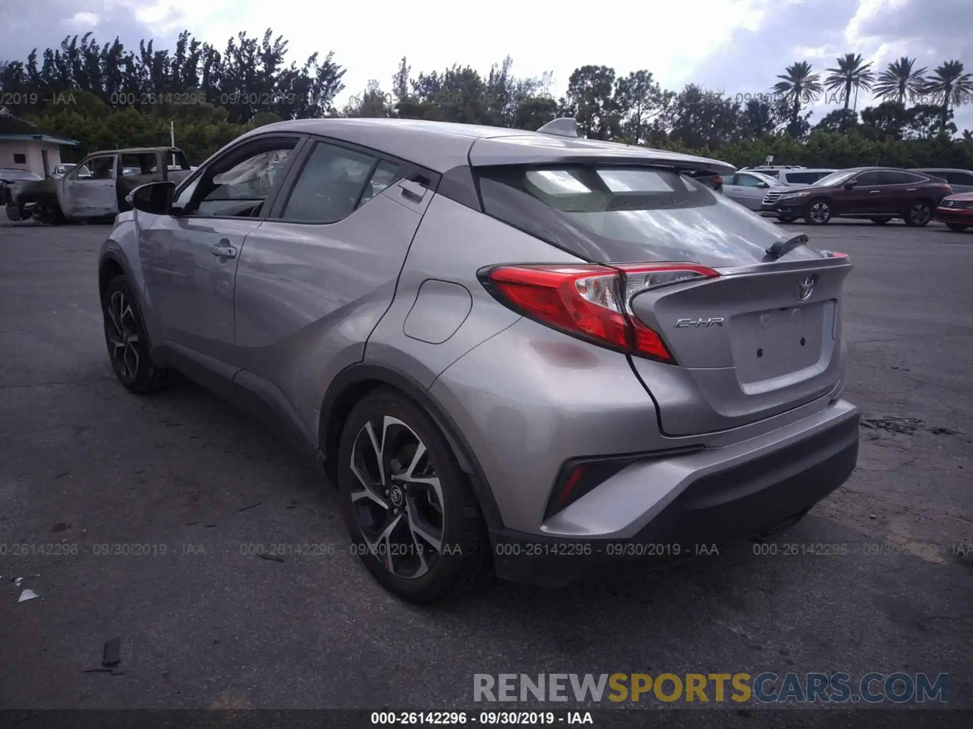 3 Photograph of a damaged car NMTKHMBX7KR092984 TOYOTA C-HR 2019