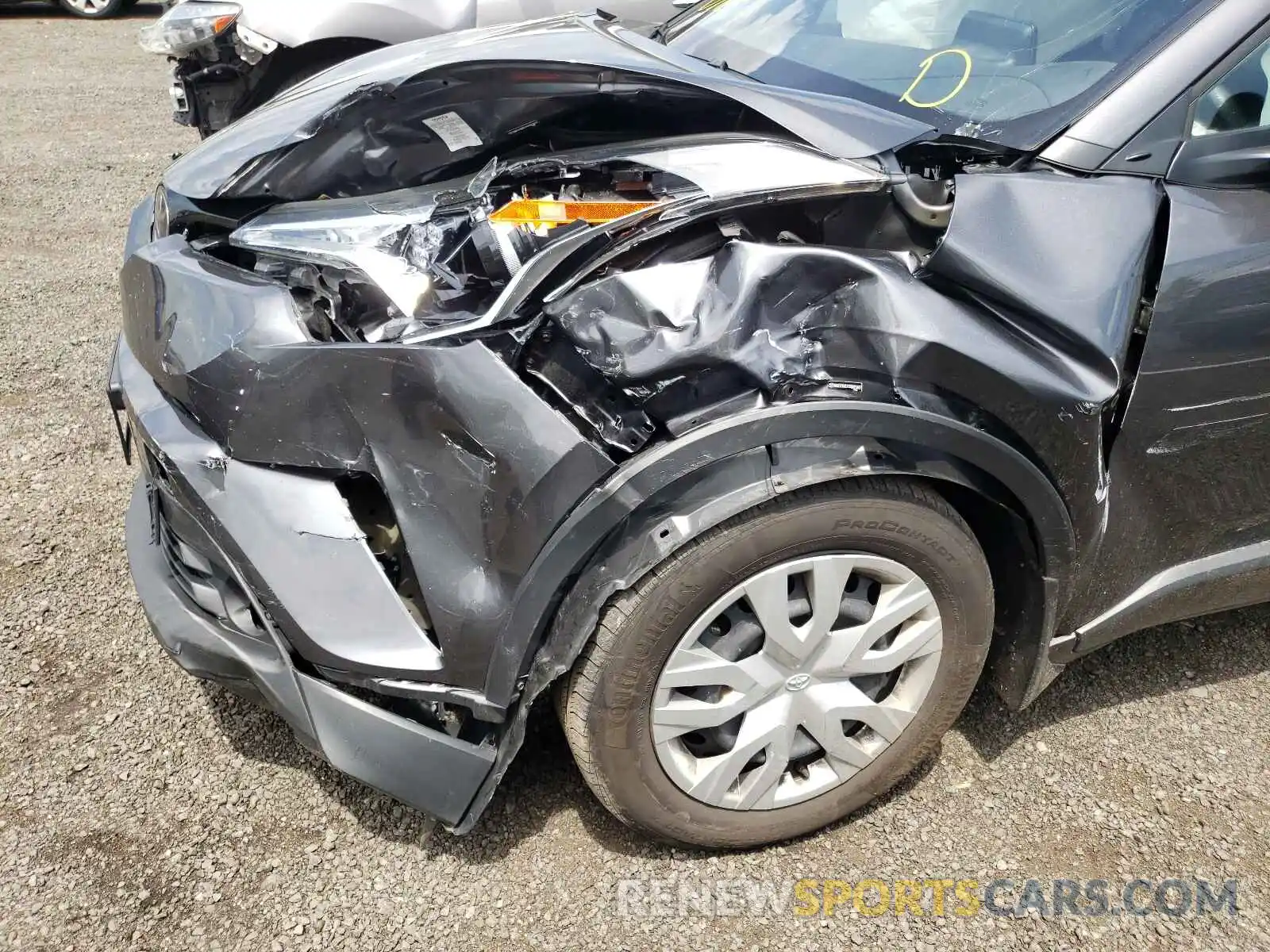 9 Photograph of a damaged car NMTKHMBX7KR093083 TOYOTA C-HR 2019