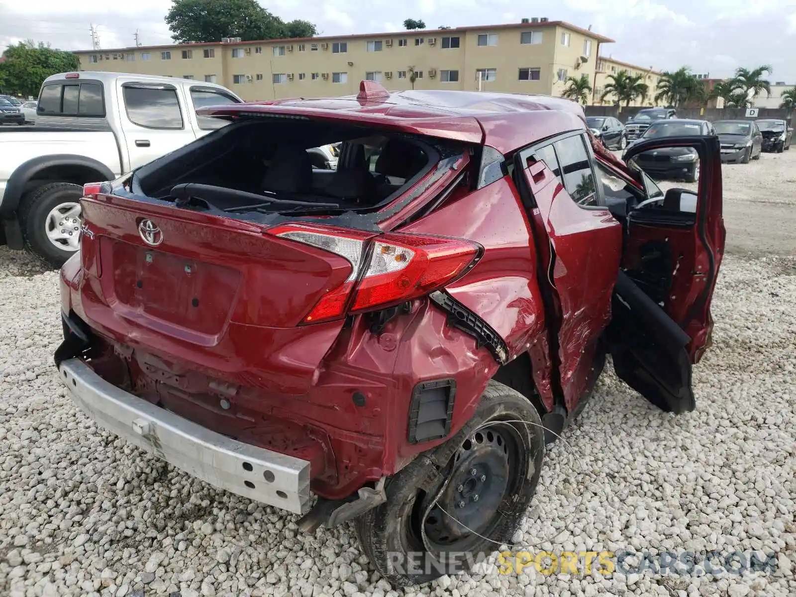 4 Photograph of a damaged car NMTKHMBX7KR093312 TOYOTA C-HR 2019