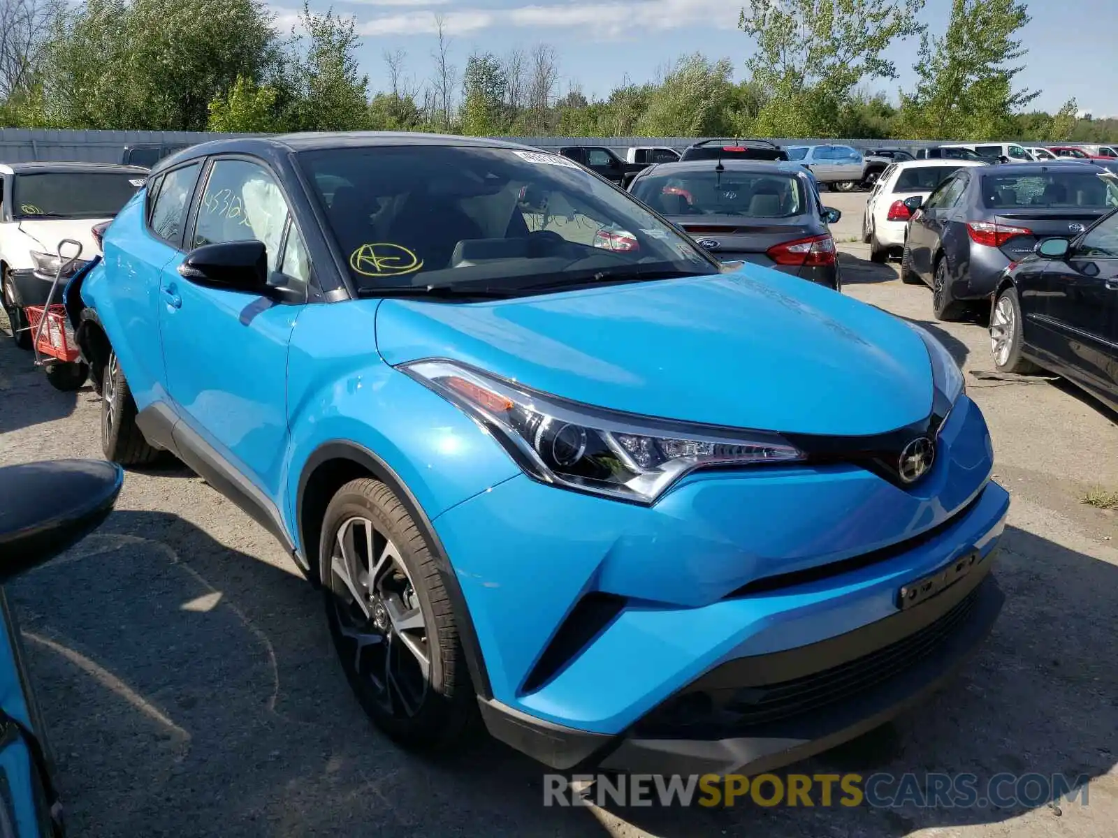 1 Фотография поврежденного автомобиля NMTKHMBX7KR094895 TOYOTA C-HR 2019