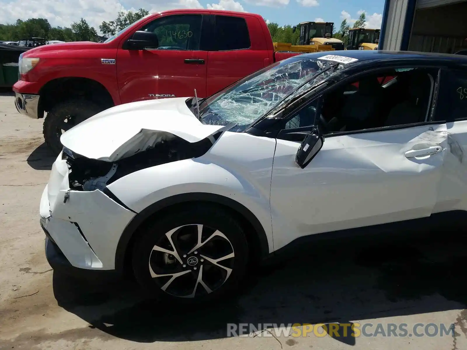 9 Photograph of a damaged car NMTKHMBX7KR095349 TOYOTA C-HR 2019