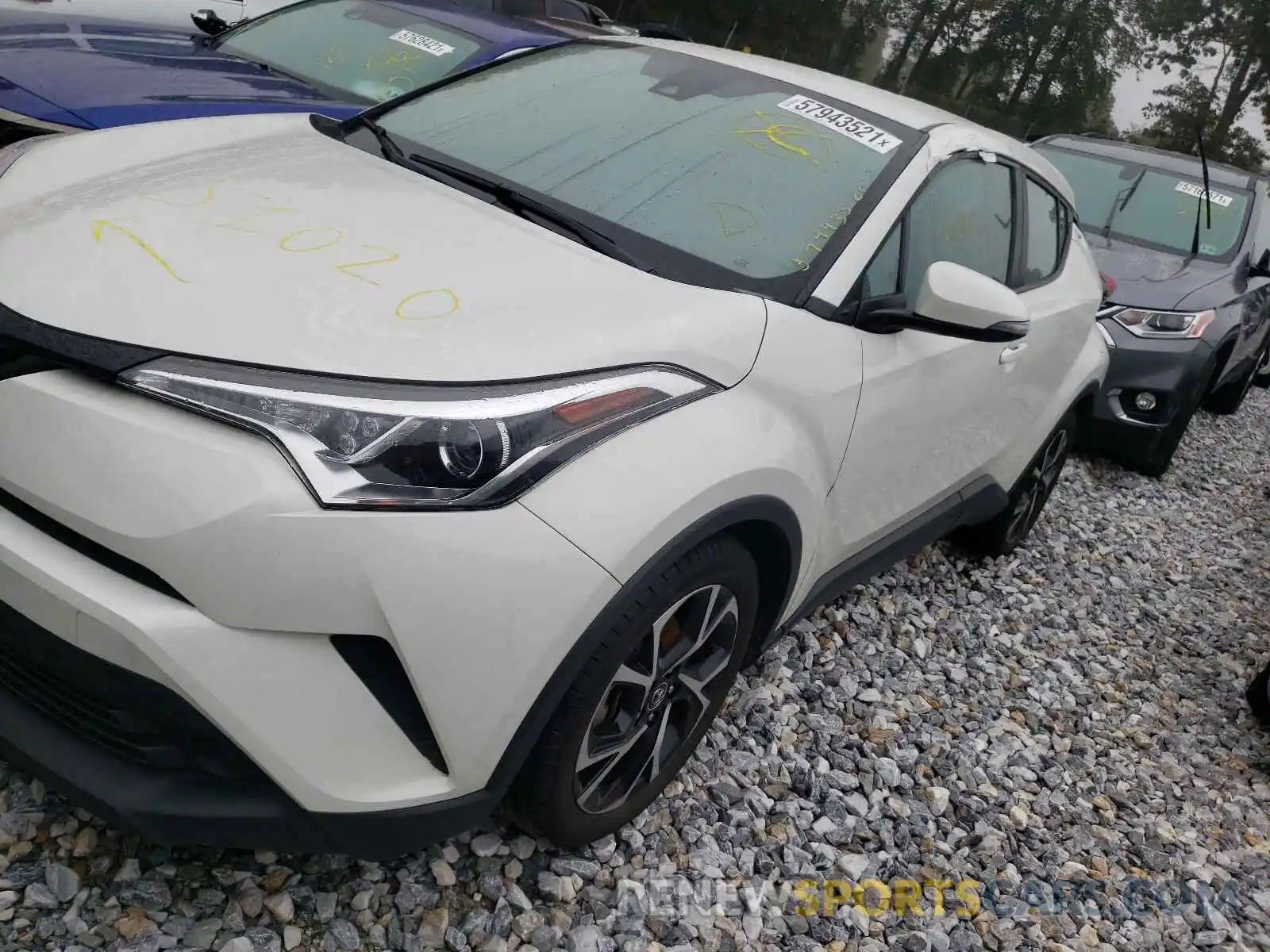 2 Фотография поврежденного автомобиля NMTKHMBX7KR100257 TOYOTA C-HR 2019