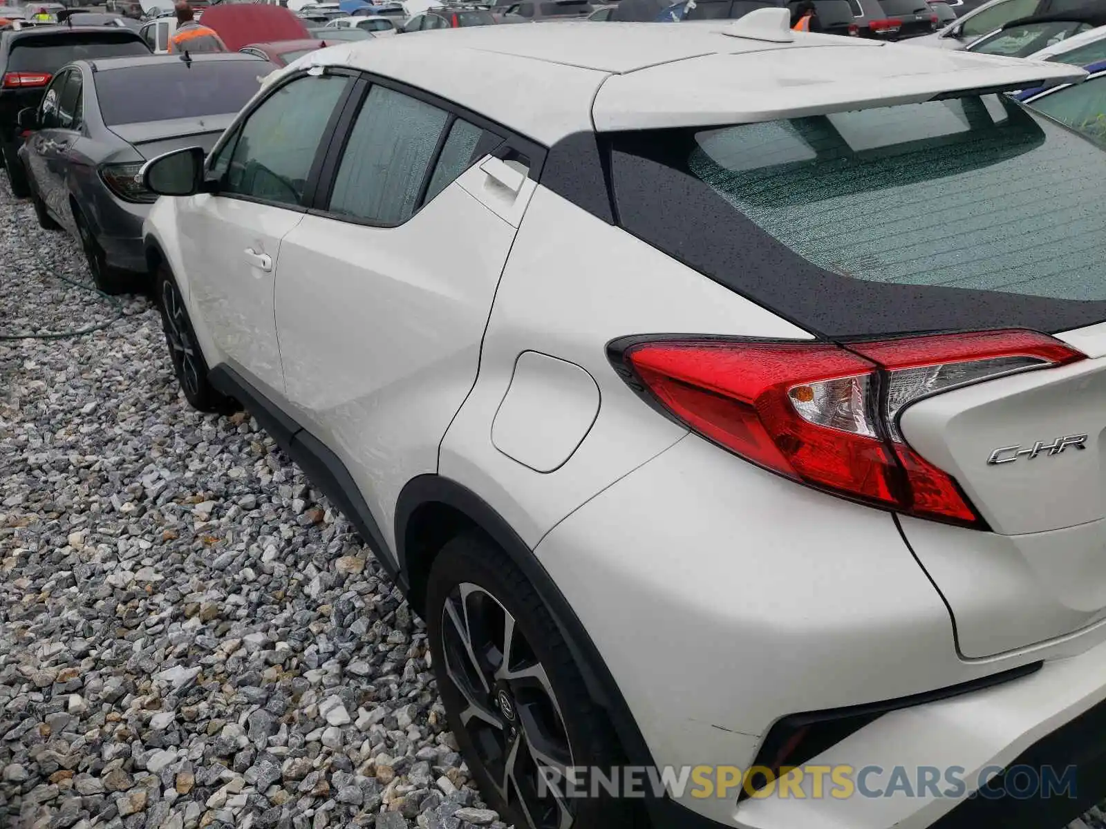 3 Photograph of a damaged car NMTKHMBX7KR100257 TOYOTA C-HR 2019