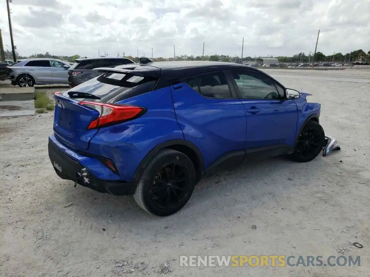 4 Photograph of a damaged car NMTKHMBX7KR101103 TOYOTA C-HR 2019