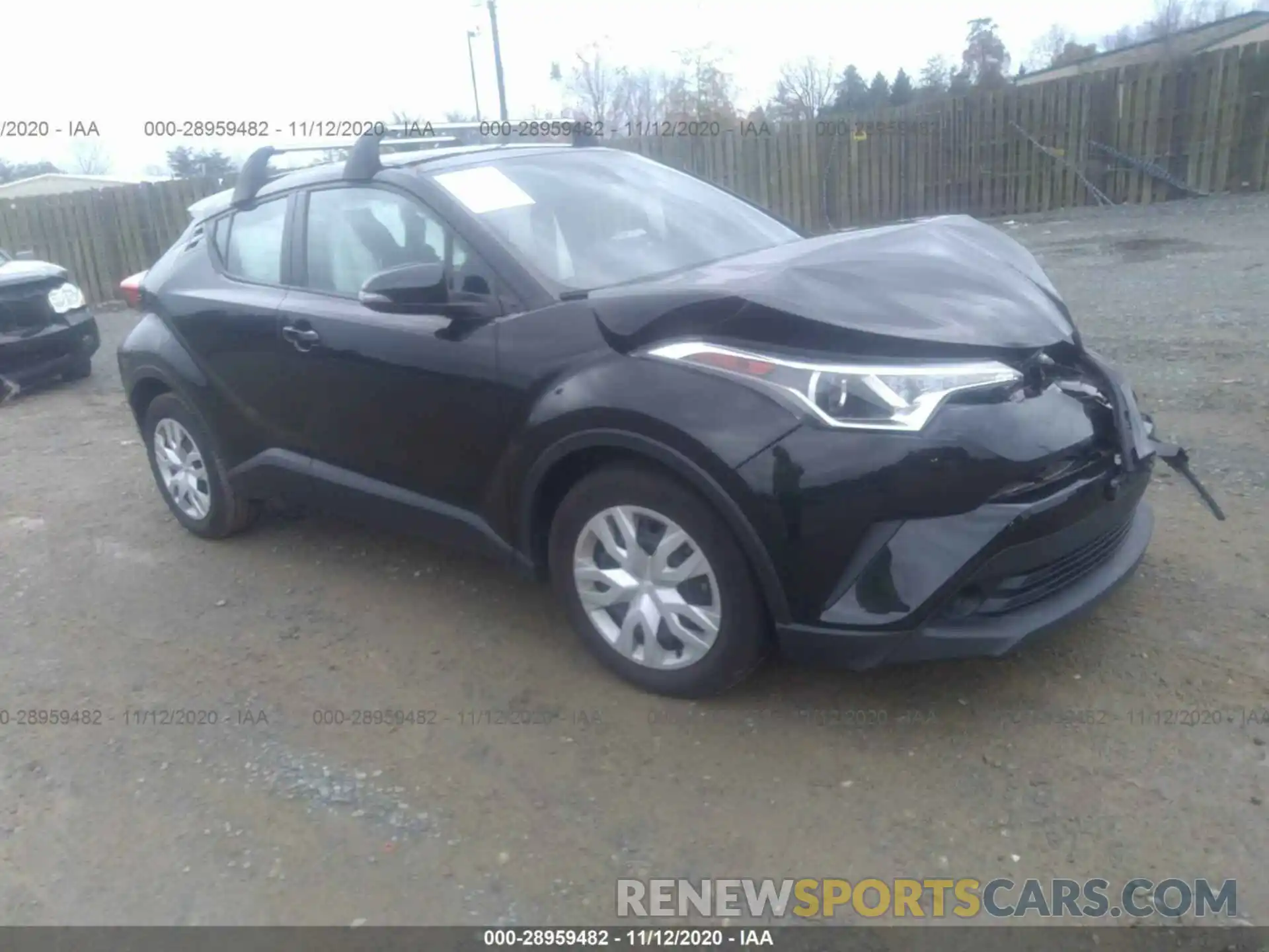 1 Photograph of a damaged car NMTKHMBX8KR073277 TOYOTA C-HR 2019