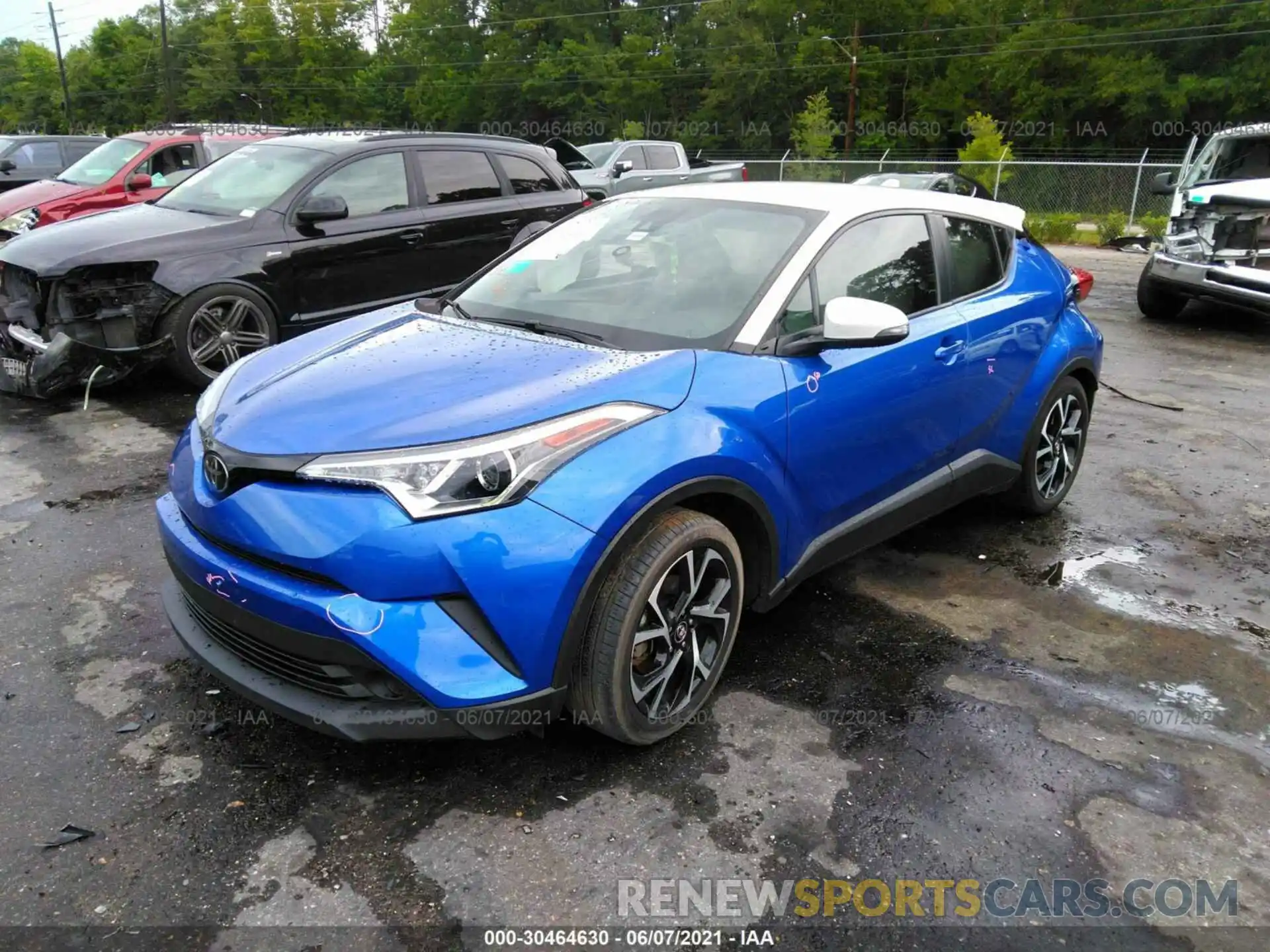 2 Фотография поврежденного автомобиля NMTKHMBX8KR073411 TOYOTA C-HR 2019