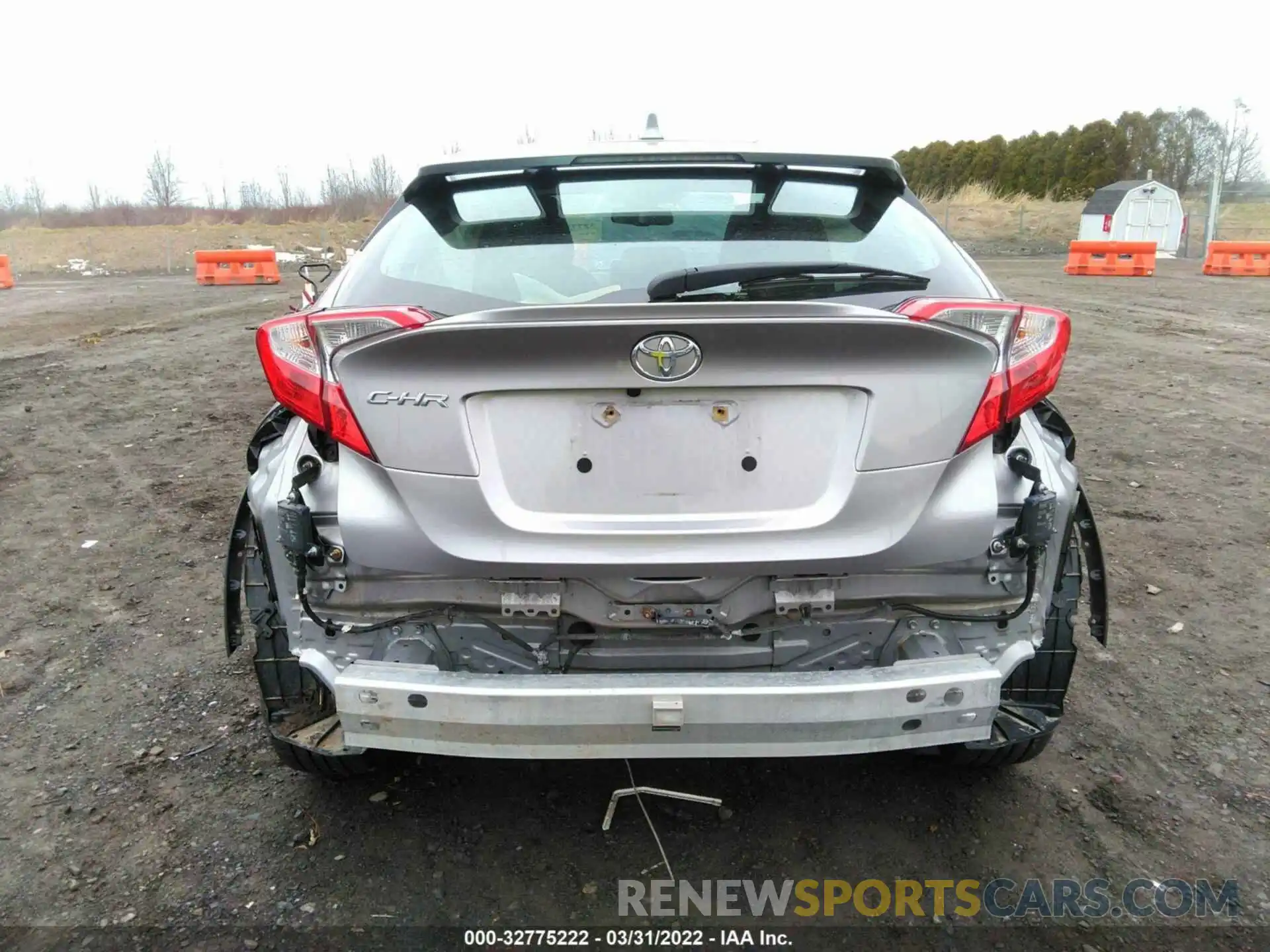 12 Photograph of a damaged car NMTKHMBX8KR074431 TOYOTA C-HR 2019