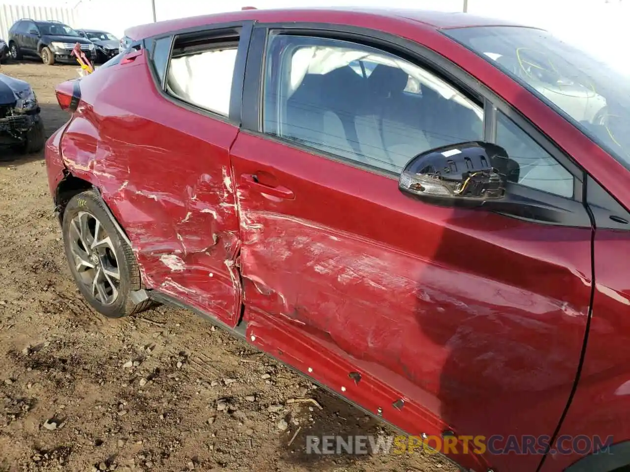 9 Photograph of a damaged car NMTKHMBX8KR075899 TOYOTA C-HR 2019