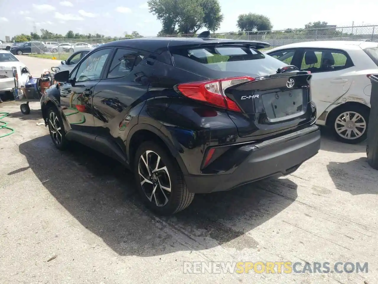 3 Photograph of a damaged car NMTKHMBX8KR077250 TOYOTA C-HR 2019