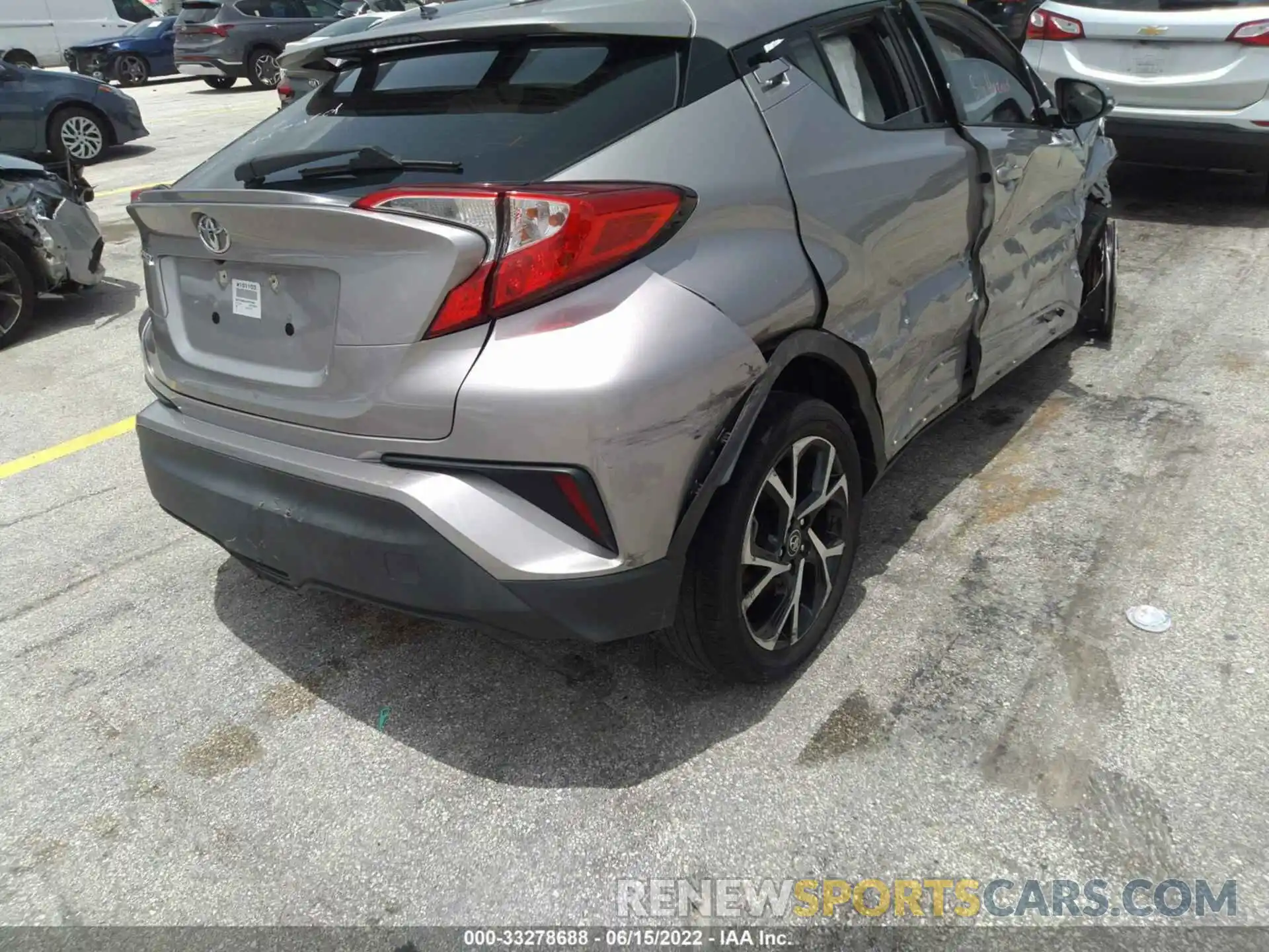 4 Photograph of a damaged car NMTKHMBX8KR078060 TOYOTA C-HR 2019