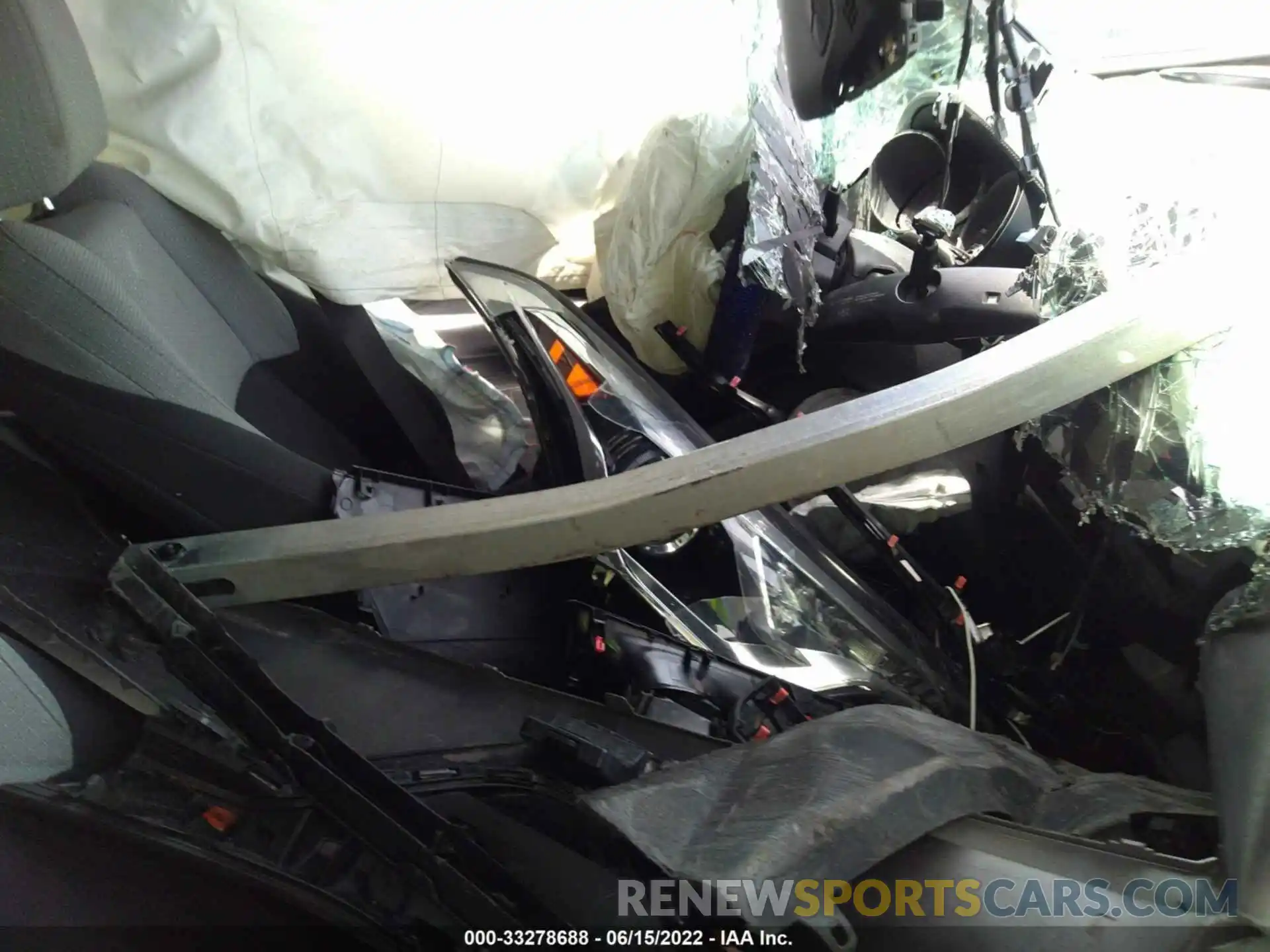 5 Photograph of a damaged car NMTKHMBX8KR078060 TOYOTA C-HR 2019