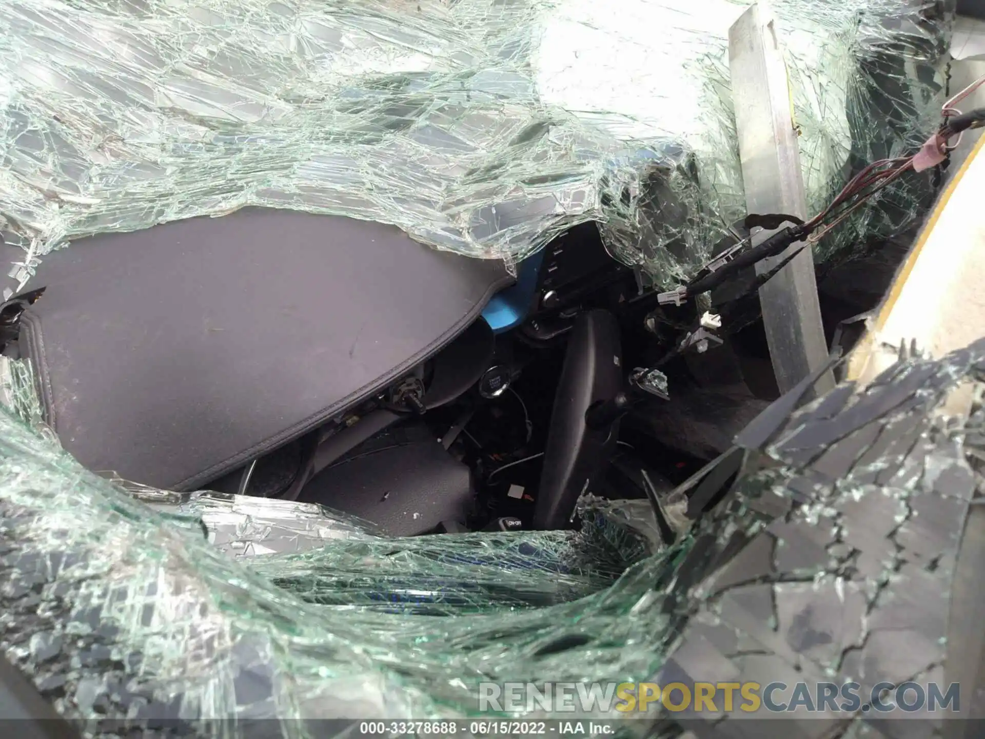 7 Photograph of a damaged car NMTKHMBX8KR078060 TOYOTA C-HR 2019