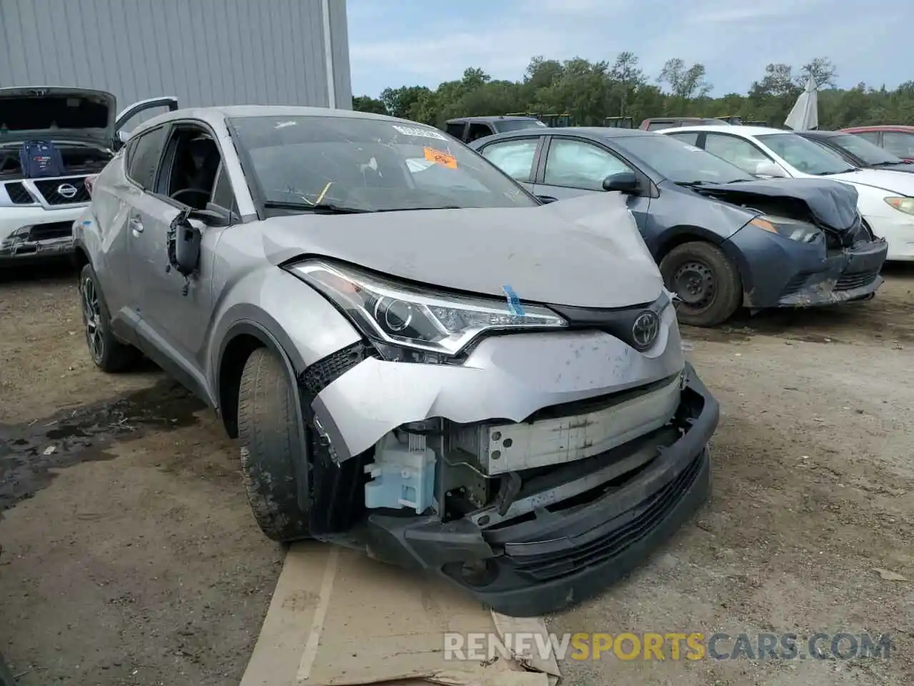 1 Фотография поврежденного автомобиля NMTKHMBX8KR079306 TOYOTA C-HR 2019