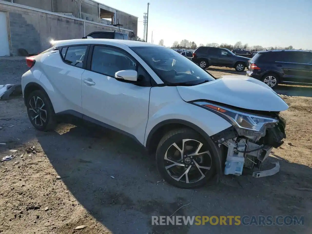 4 Фотография поврежденного автомобиля NMTKHMBX8KR081041 TOYOTA C-HR 2019