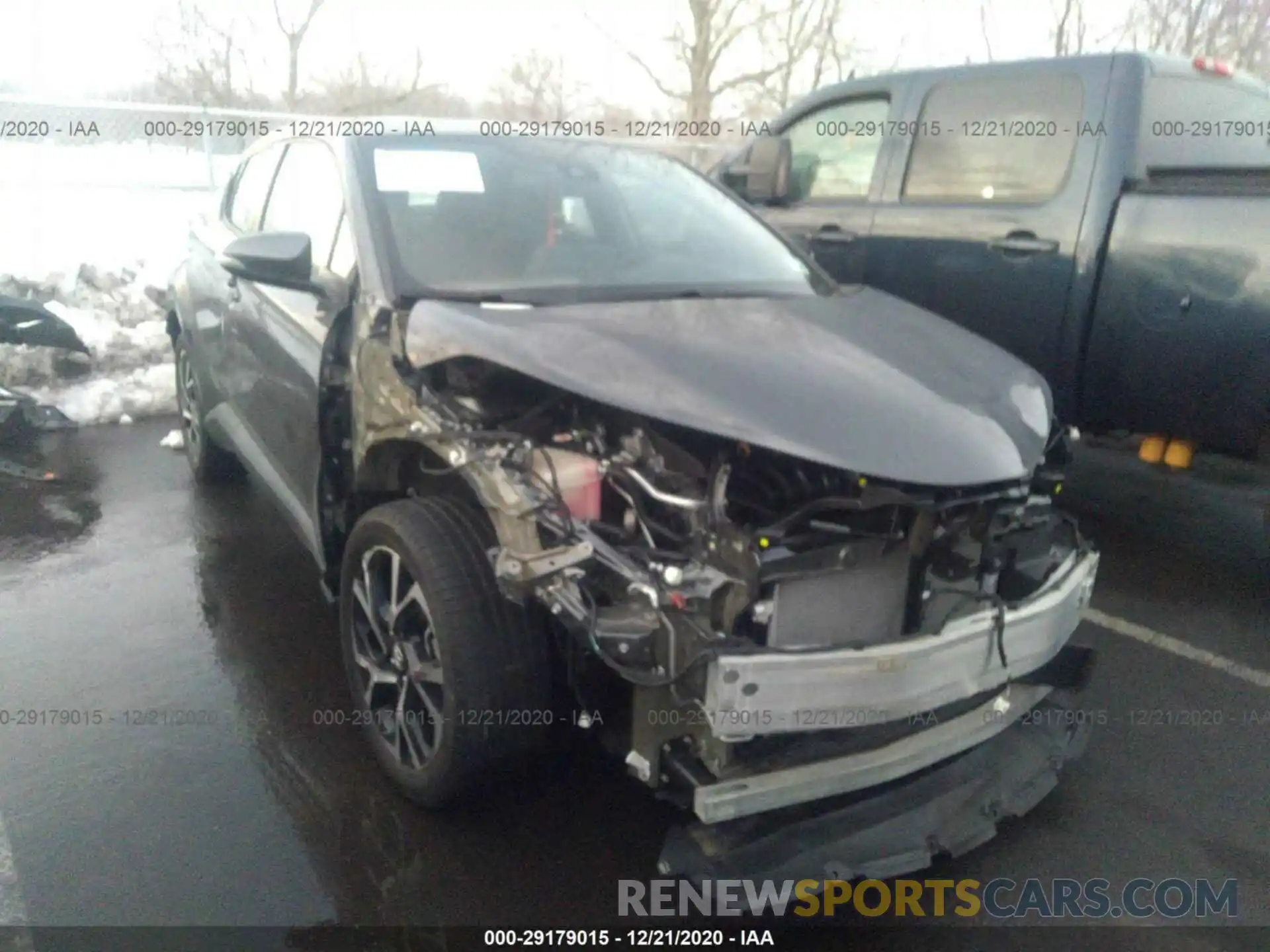 1 Photograph of a damaged car NMTKHMBX8KR082366 TOYOTA C-HR 2019