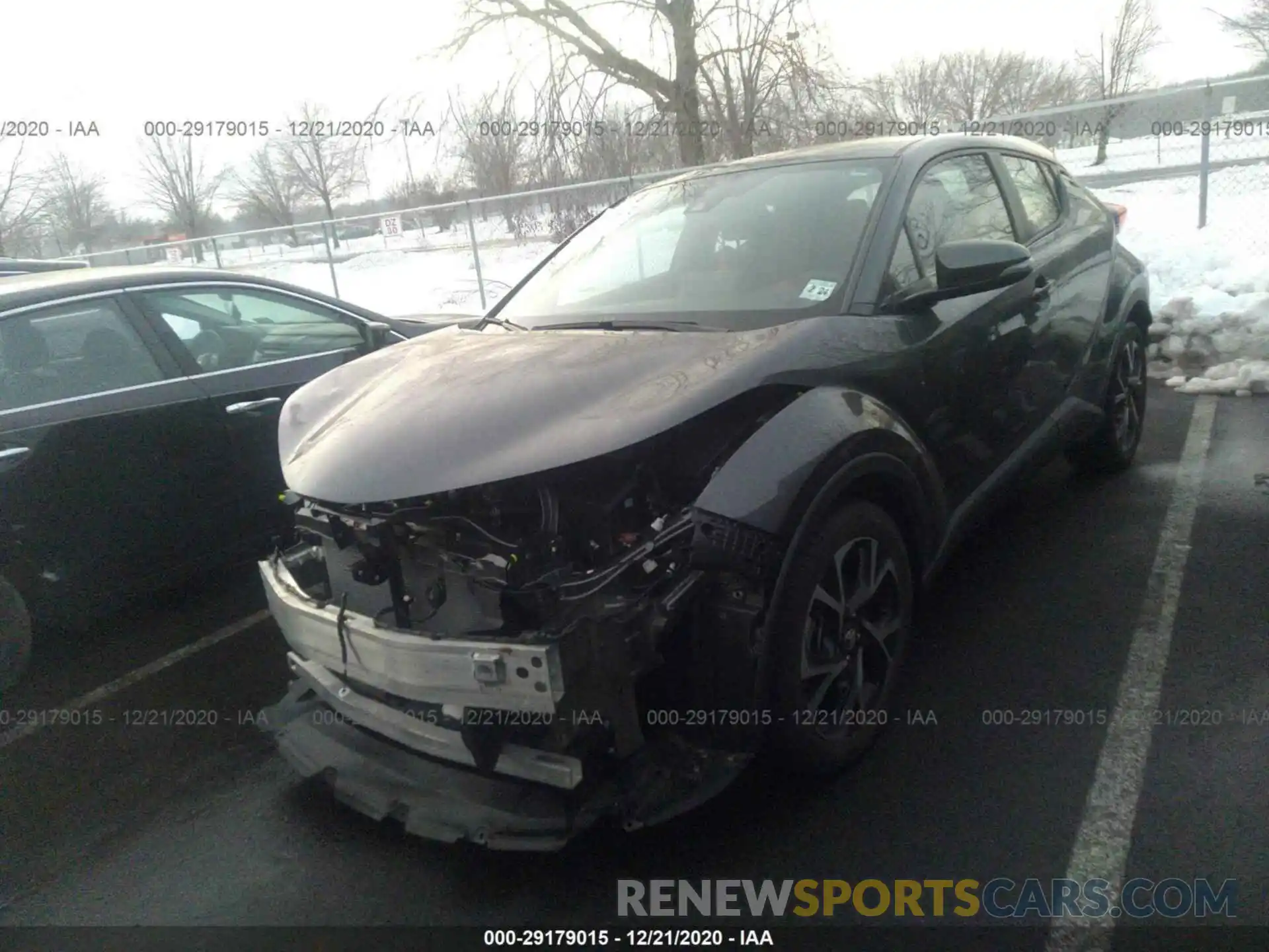 2 Photograph of a damaged car NMTKHMBX8KR082366 TOYOTA C-HR 2019