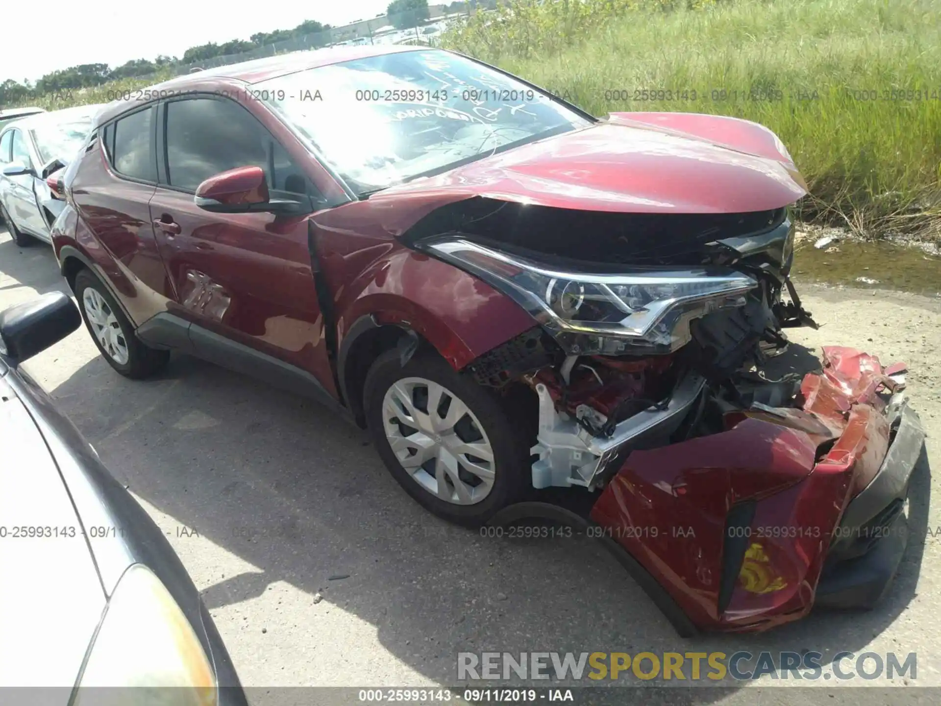 1 Photograph of a damaged car NMTKHMBX8KR082447 TOYOTA C-HR 2019