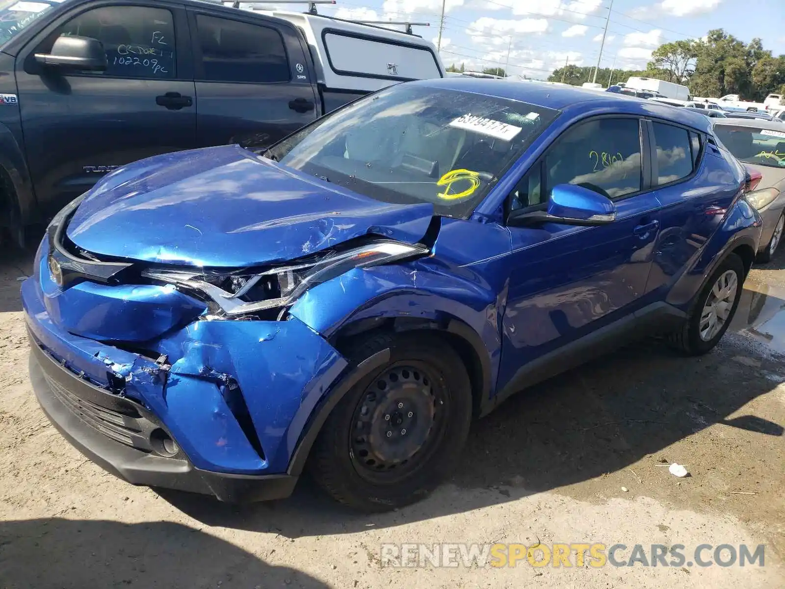 2 Фотография поврежденного автомобиля NMTKHMBX8KR084828 TOYOTA C-HR 2019