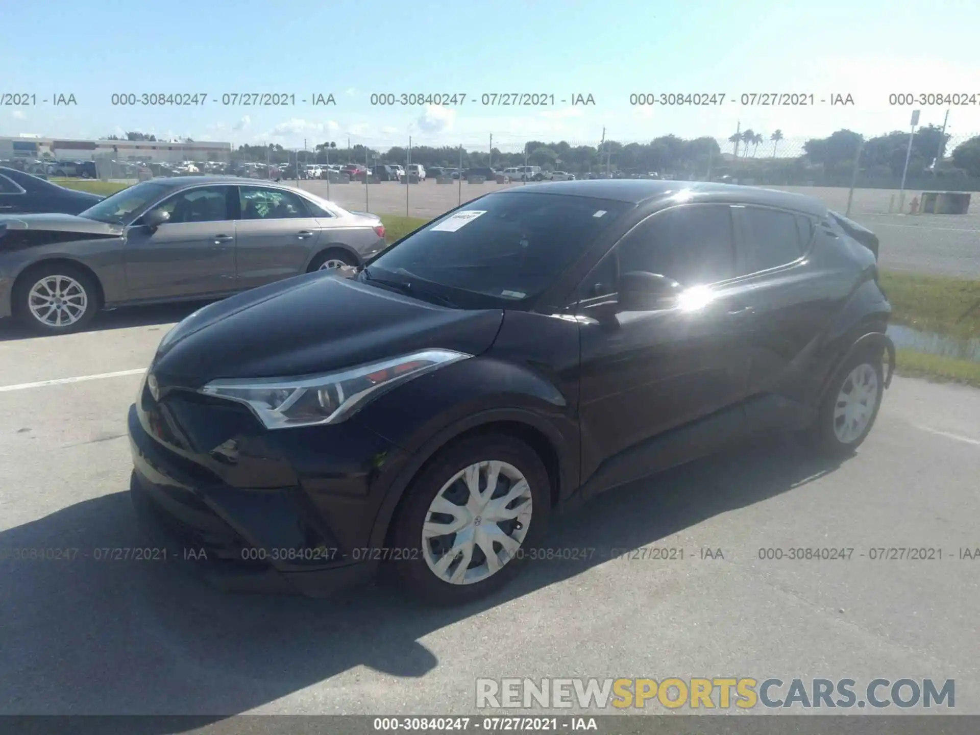 2 Photograph of a damaged car NMTKHMBX8KR086451 TOYOTA C-HR 2019