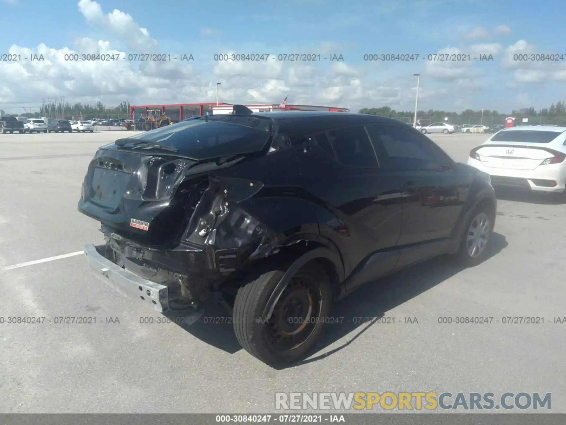 4 Фотография поврежденного автомобиля NMTKHMBX8KR086451 TOYOTA C-HR 2019