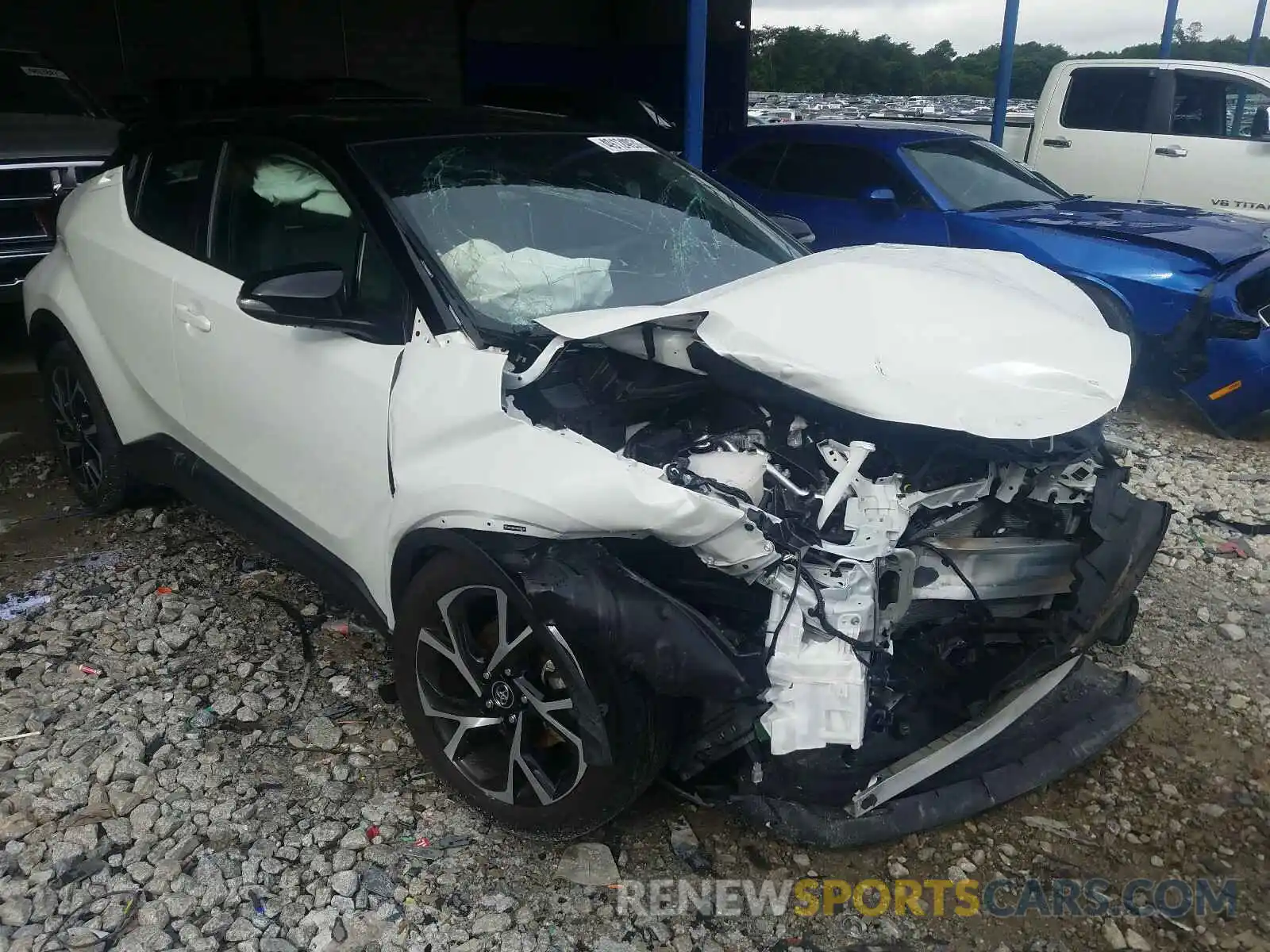 1 Photograph of a damaged car NMTKHMBX8KR086935 TOYOTA C-HR 2019