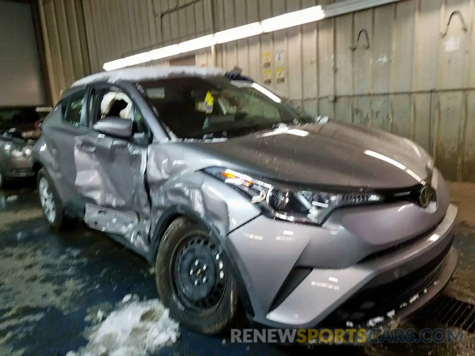 1 Photograph of a damaged car NMTKHMBX8KR087437 TOYOTA C-HR 2019