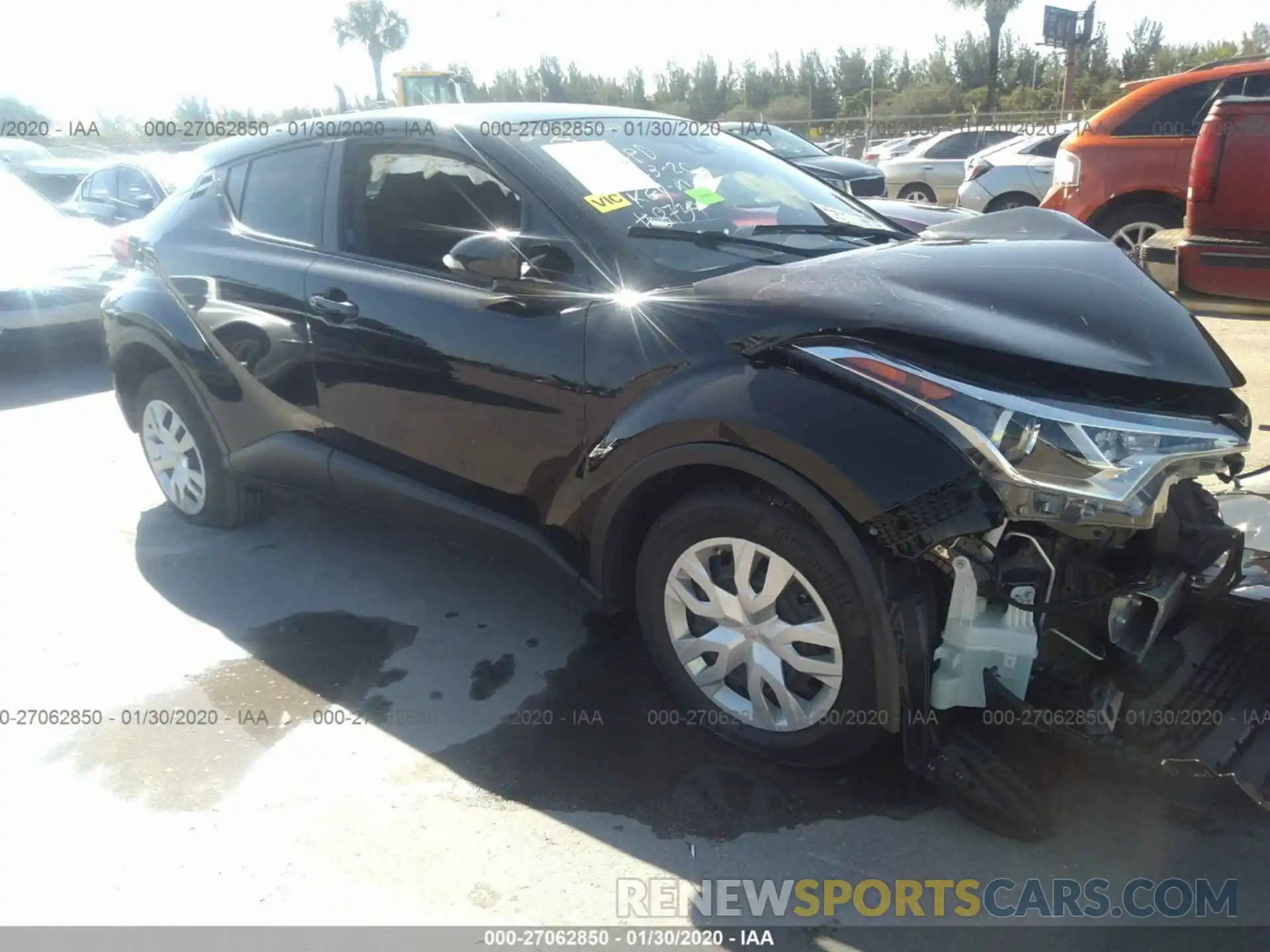 1 Photograph of a damaged car NMTKHMBX8KR088734 TOYOTA C-HR 2019