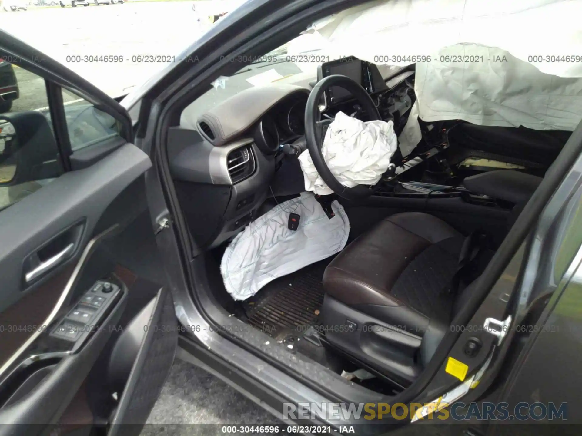 5 Photograph of a damaged car NMTKHMBX8KR089415 TOYOTA C-HR 2019